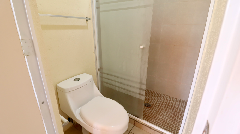 Morelia, Michoacán de Ocampo, 58195, Mexico, 2 Bedrooms Bedrooms, ,1 BathroomBathrooms,Residential,For Sale,1991291