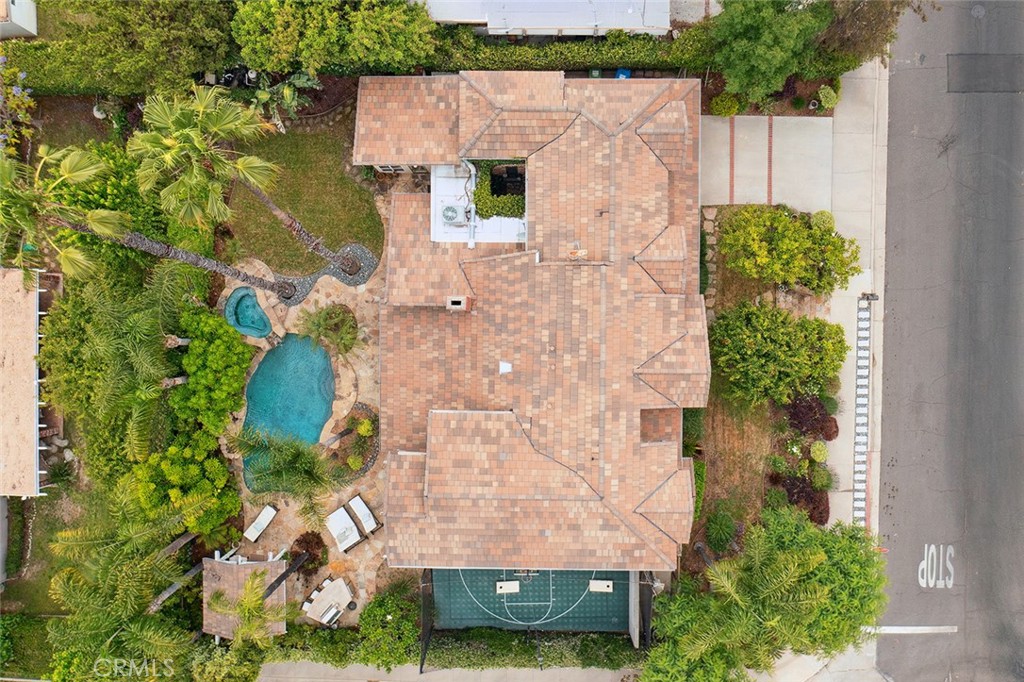 Tarzana, California, 91356, United States, 6 Bedrooms Bedrooms, ,5 BathroomsBathrooms,Residential,For Sale,1848701