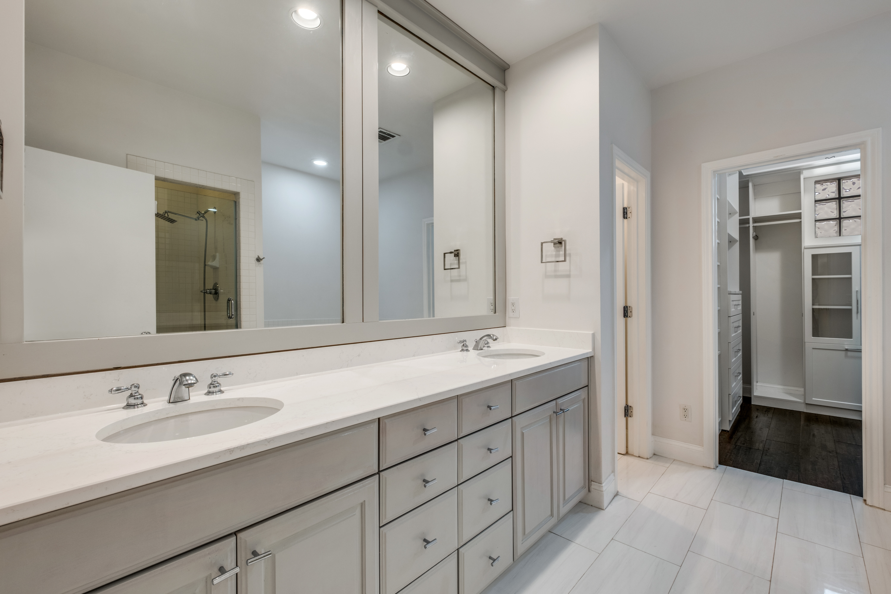  3250 Cambrick Street #16 - 物件實景