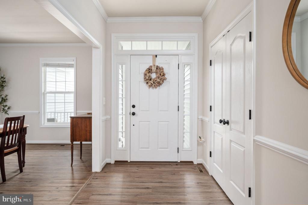 Fredericksburg, Virginia, 22406, United States, 5 Bedrooms Bedrooms, ,4 BathroomsBathrooms,Residential,For Sale,2005971