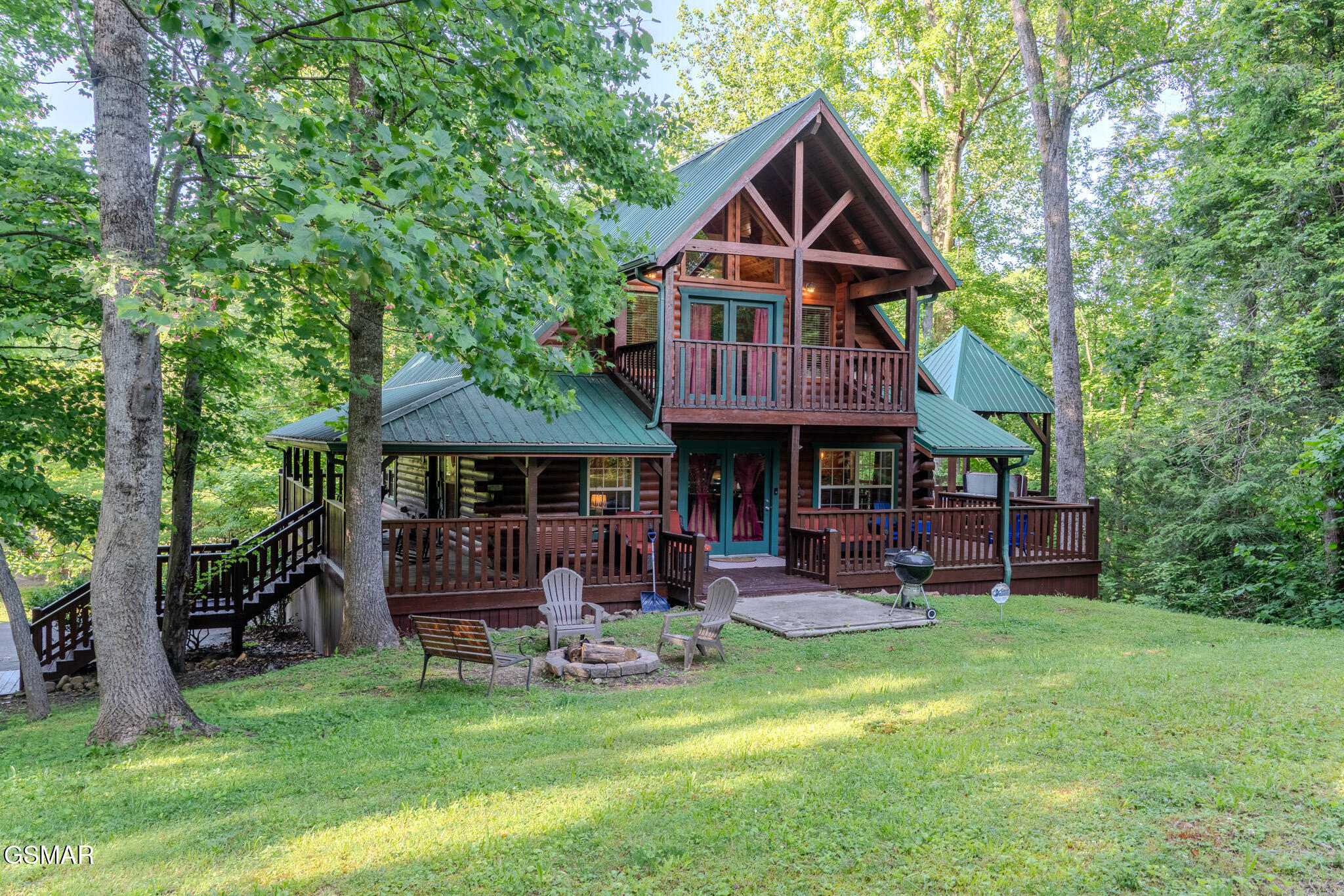 Gatlinburg, Tennessee, 37738, United States, 5 Bedrooms Bedrooms, ,4 BathroomsBathrooms,Residential,For Sale,1835099