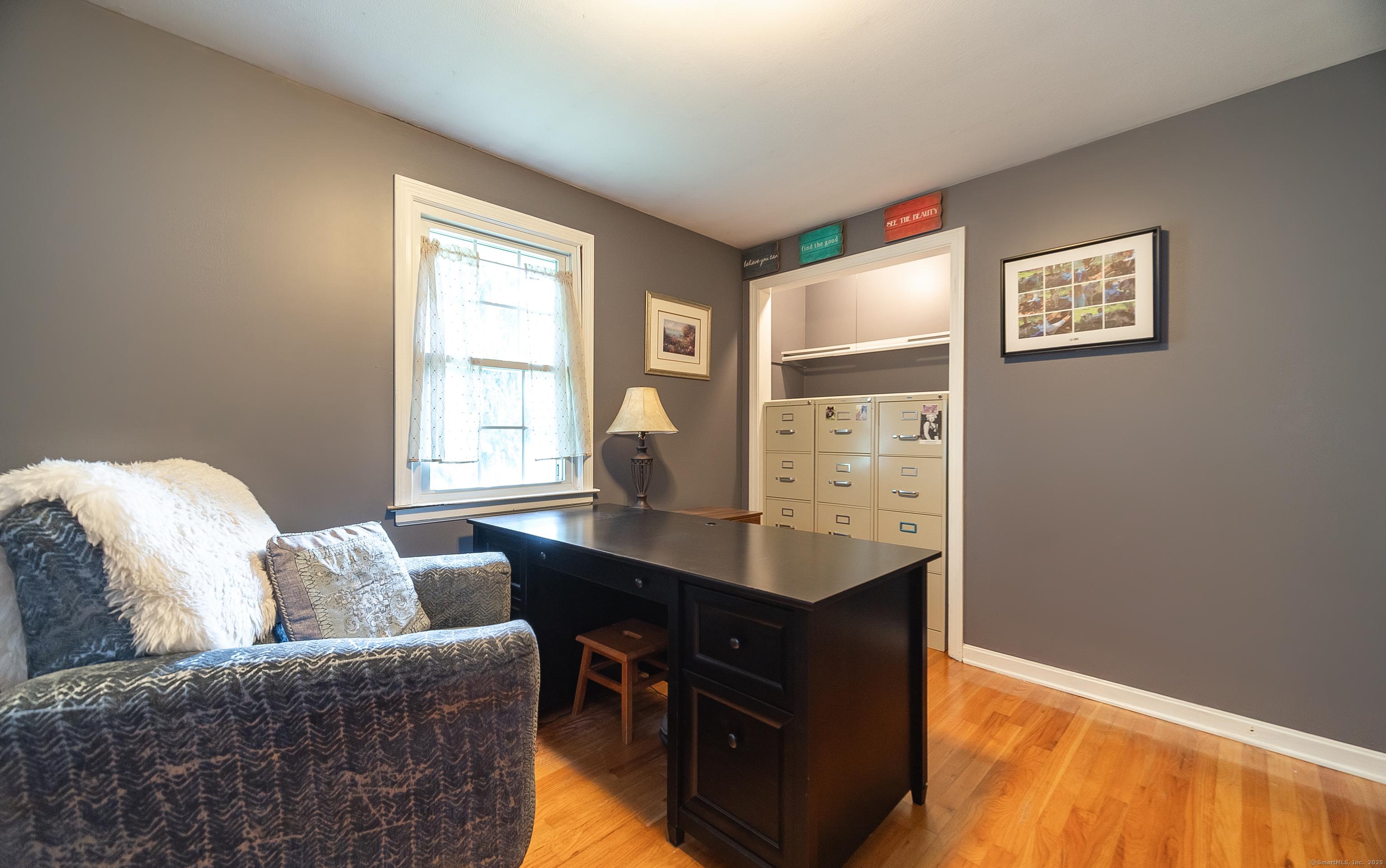Southington, Connecticut, 06489, United States, 4 Bedrooms Bedrooms, ,4 BathroomsBathrooms,Residential,For Sale,1938423