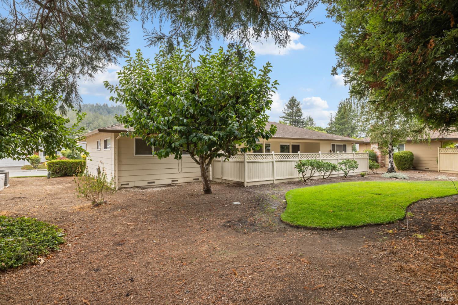 Santa Rosa, California, 95409, United States, 2 Bedrooms Bedrooms, ,2 BathroomsBathrooms,Residential,For Sale,1975845