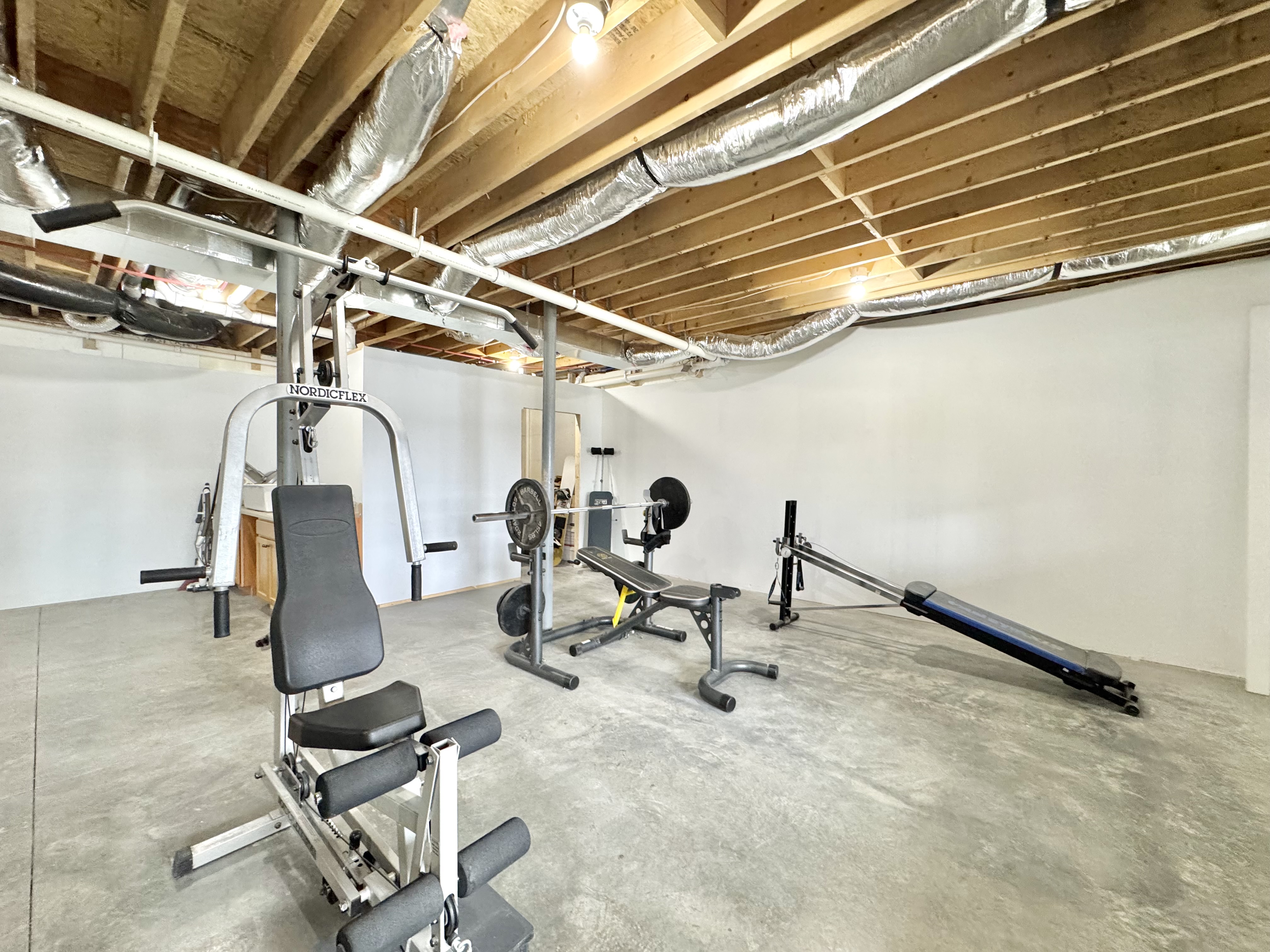 Athens, New York, 12015, United States, 3 Bedrooms Bedrooms, ,3 BathroomsBathrooms,Residential,For Sale,1995415