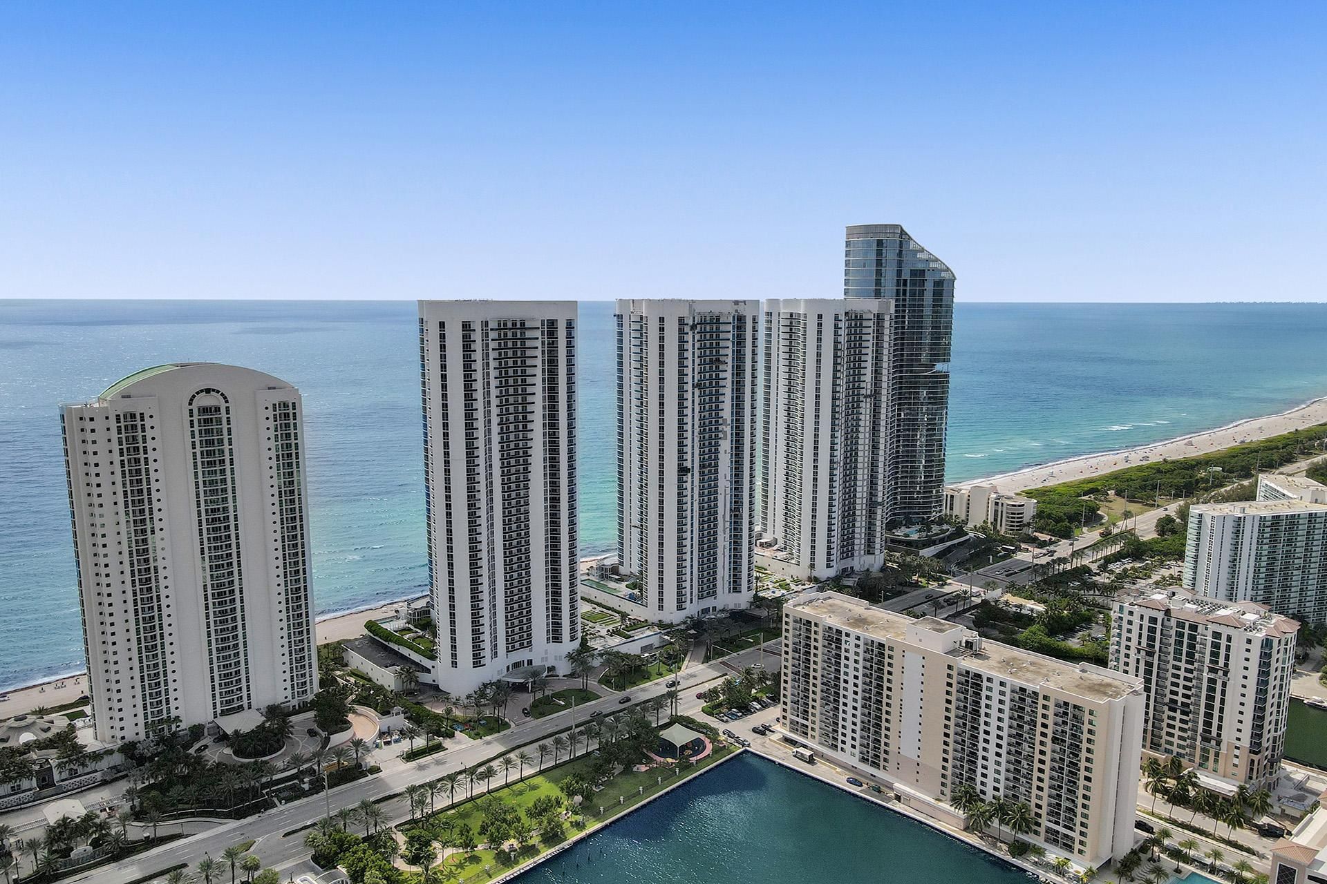  16001 Collins Ave, Sunny Isles Beach, FL, 33160 - 物件實景