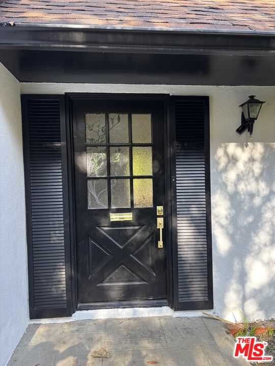 Santa Monica, California, 90402, United States, 3 Bedrooms Bedrooms, ,2 BathroomsBathrooms,Residential,For Sale,2003042