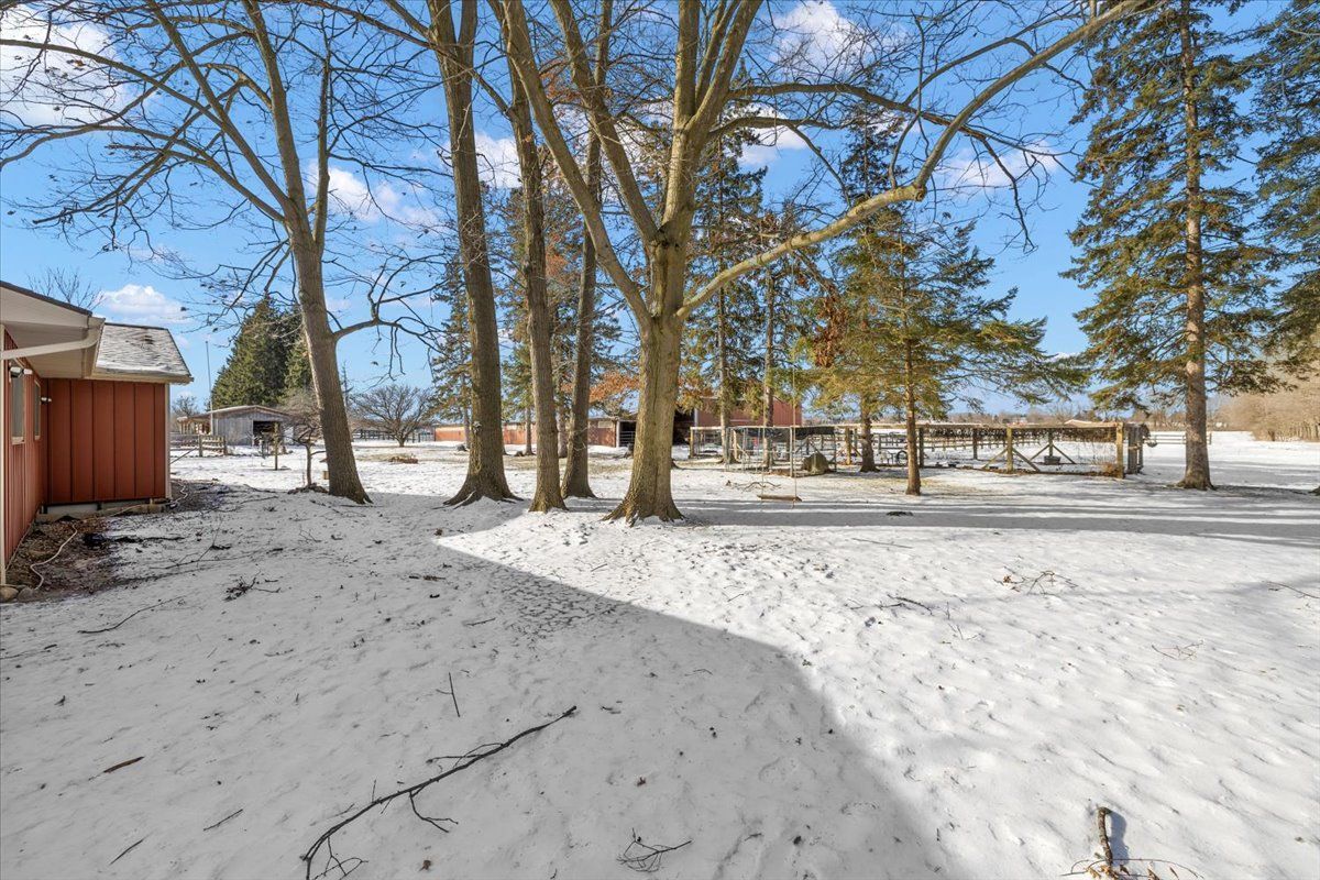 Metamora, Michigan, 48455, United States, 3 Bedrooms Bedrooms, ,2 BathroomsBathrooms,Residential,For Sale,1705008