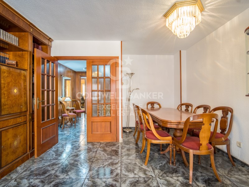 Valencia, Comunidad Valenciana, ES, 4 Bedrooms Bedrooms, ,2 BathroomsBathrooms,Residential,For Sale,1821099