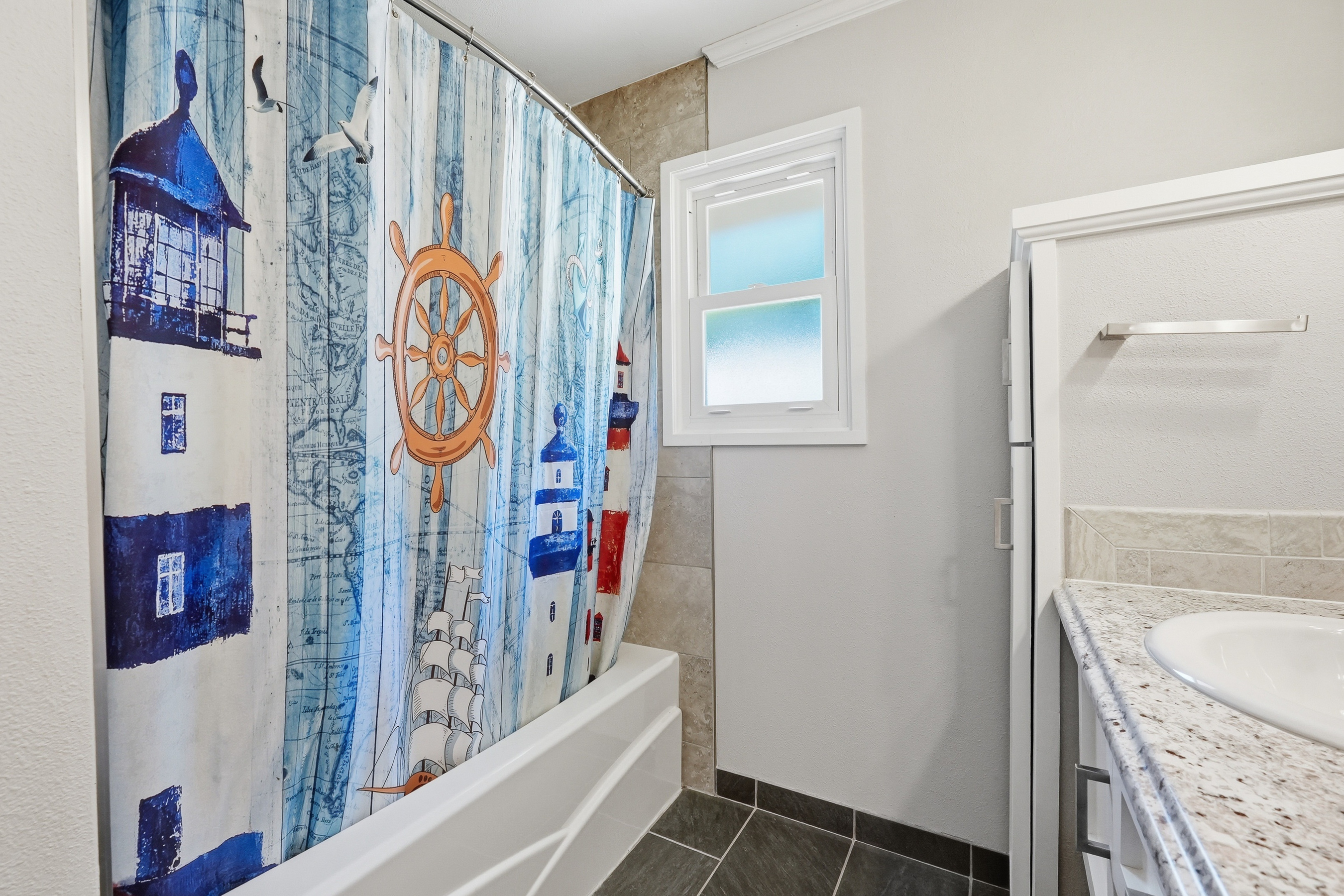  Updated Niceville Home on Double-Lot with Privacy & Endless Potential - 物件實景