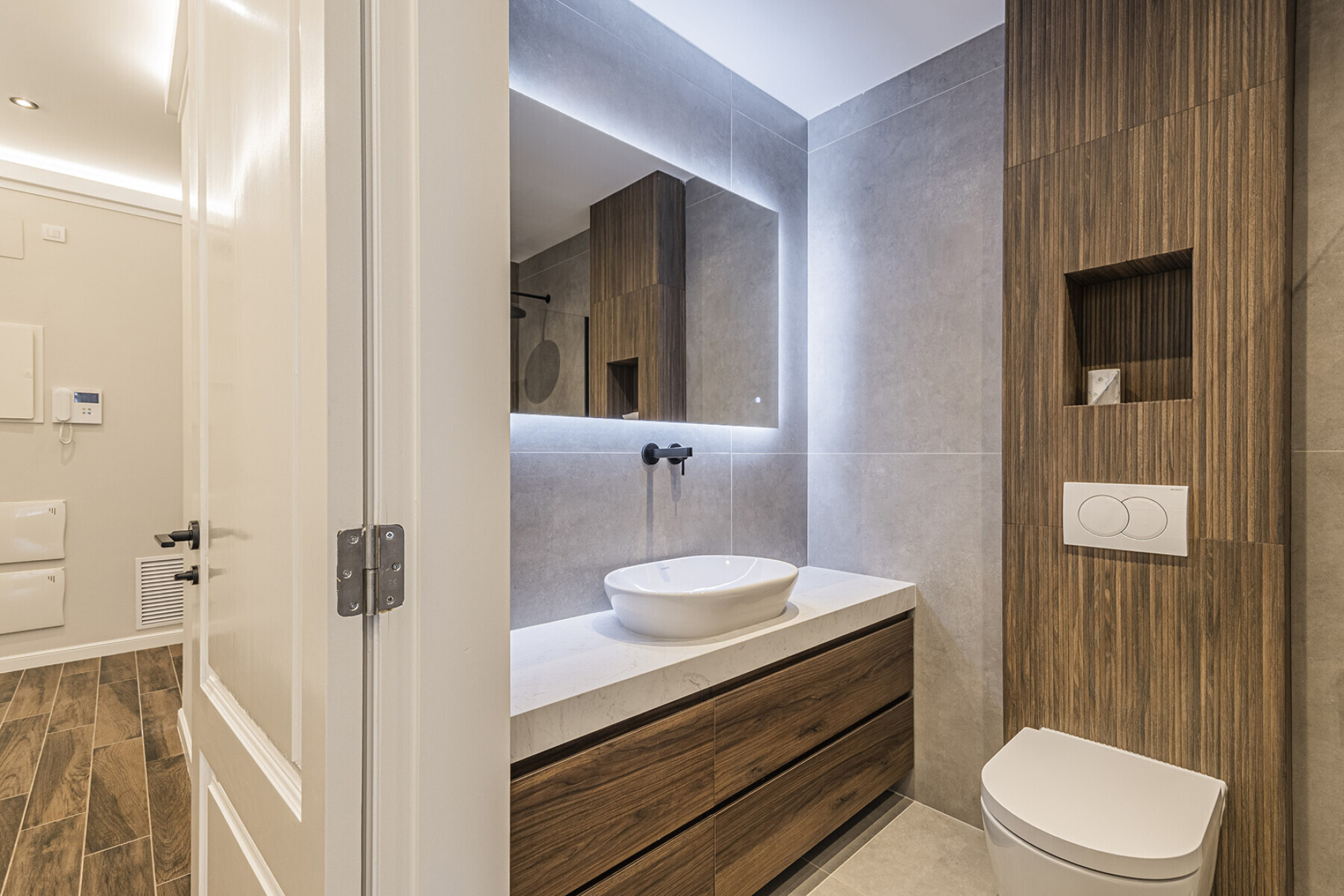  Extraordinary corner apartment on high floor with sea-views - 物件實景