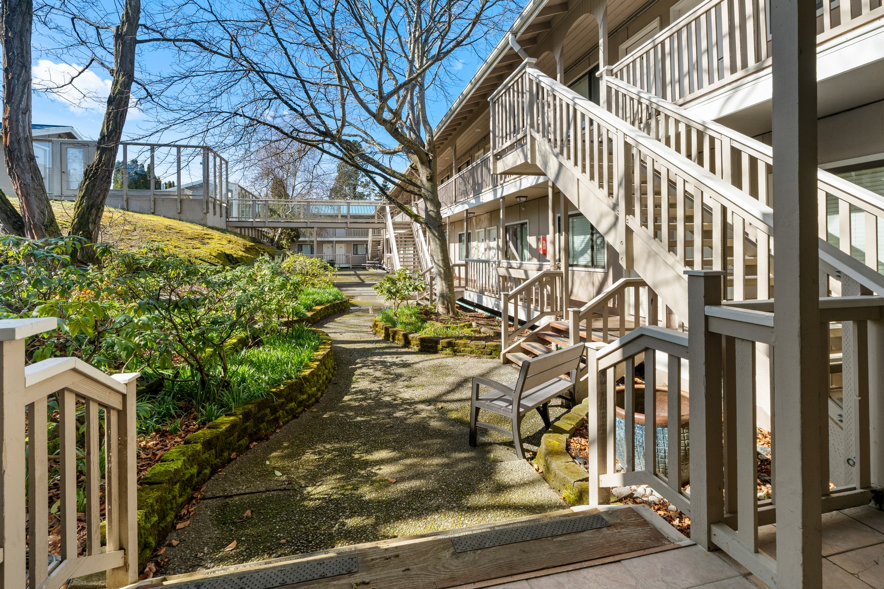  In-Town Studio Condominium - 物件實景