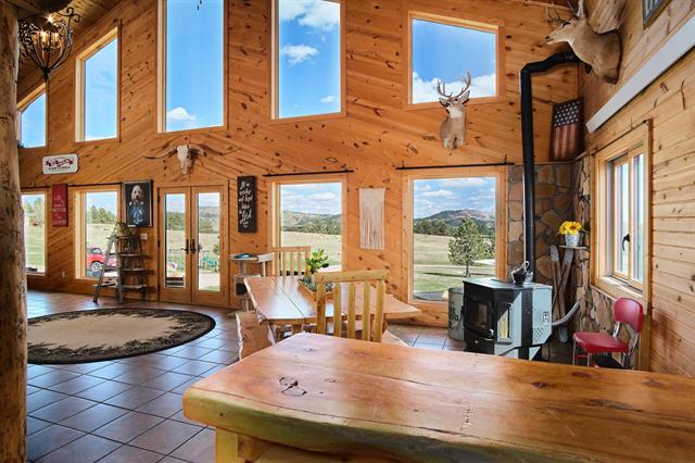 Hot Springs, South Dakota, 57747, United States, 3 Bedrooms Bedrooms, ,3 BathroomsBathrooms,Residential,For Sale,1924140