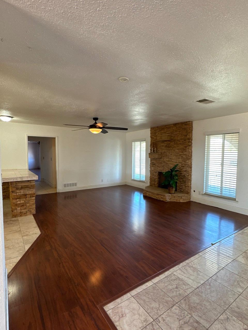 Fresno, California, 93723, United States, 3 Bedrooms Bedrooms, ,3 BathroomsBathrooms,Residential,For Sale,1982063