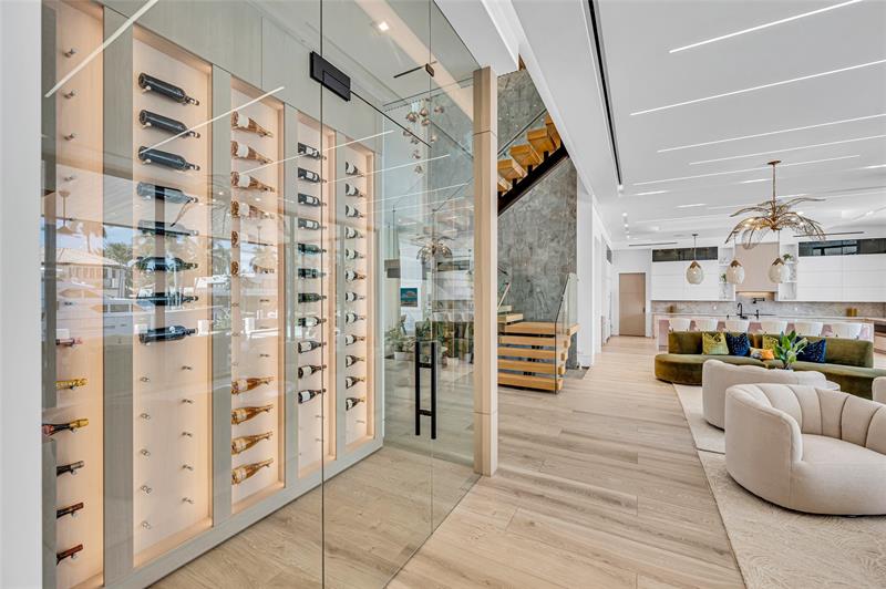 Fort Lauderdale, Florida, 33301, United States, 5 Bedrooms Bedrooms, ,8 BathroomsBathrooms,Residential,For Sale,1971363