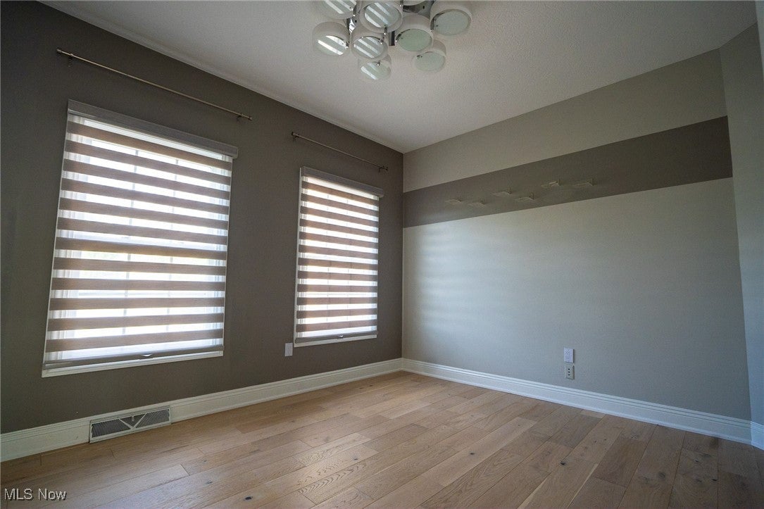 North Royalton, Ohio, 44133, United States, 4 Bedrooms Bedrooms, ,3 BathroomsBathrooms,Residential,For Sale,1973656