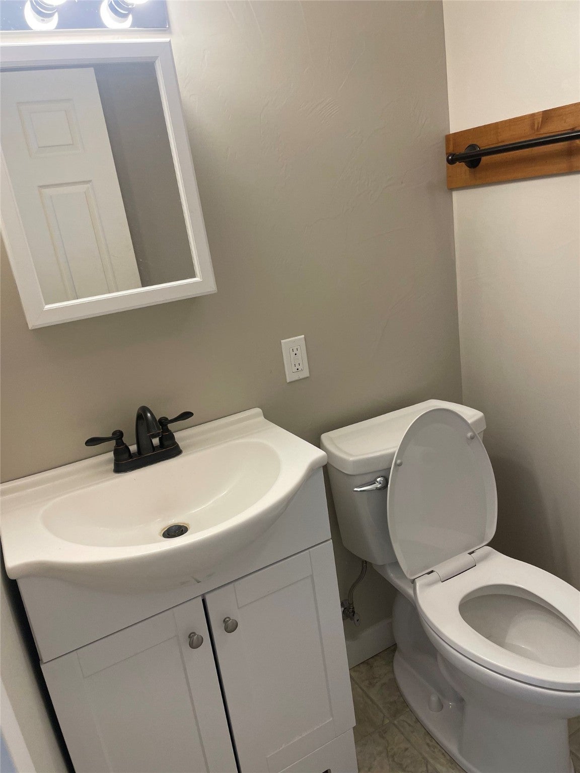 Helena, Montana, 59602, United States, 3 Bedrooms Bedrooms, ,2 BathroomsBathrooms,Residential,For Sale,1837520
