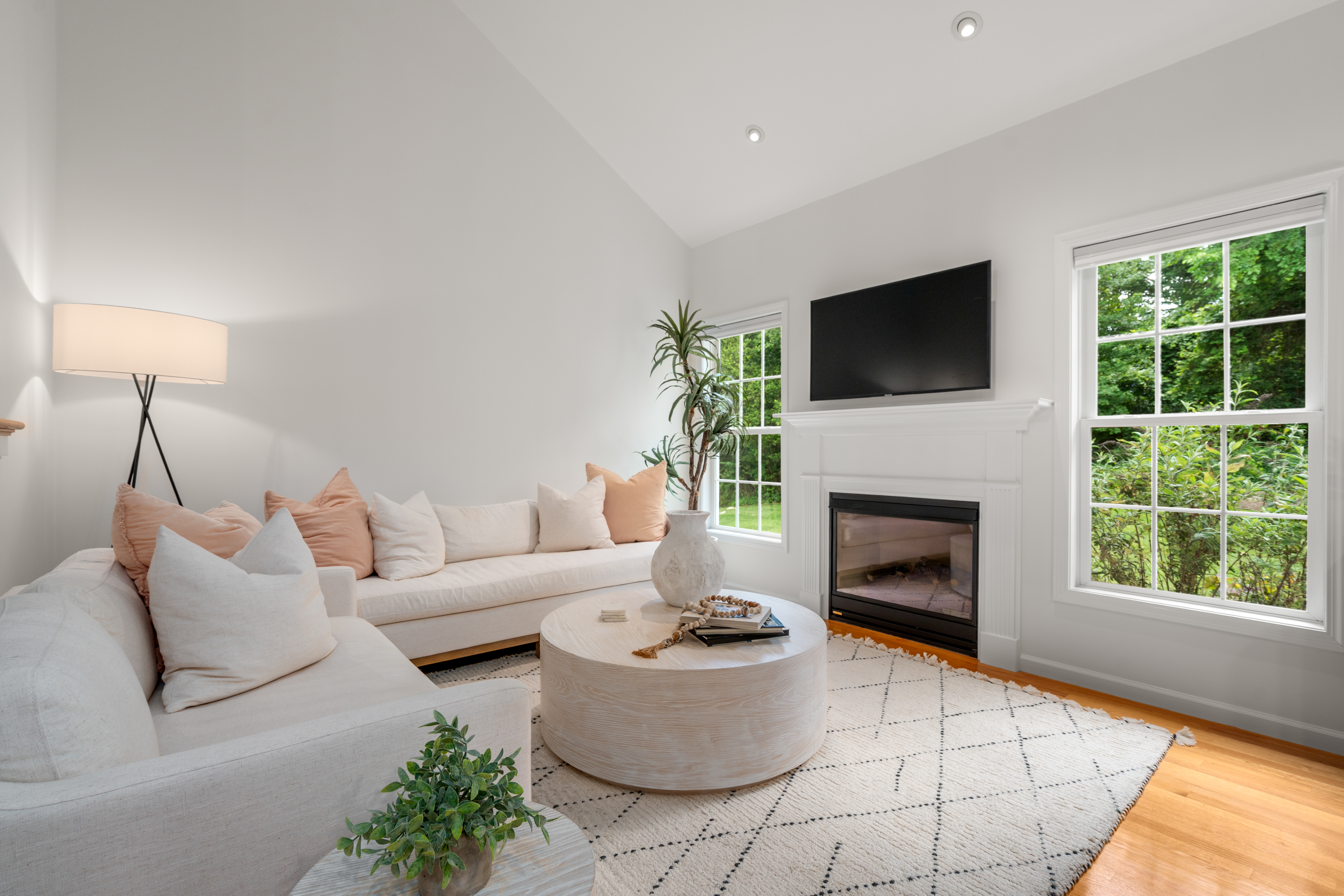  39 Village Circle, Milford, MA 01757 - 物件實景