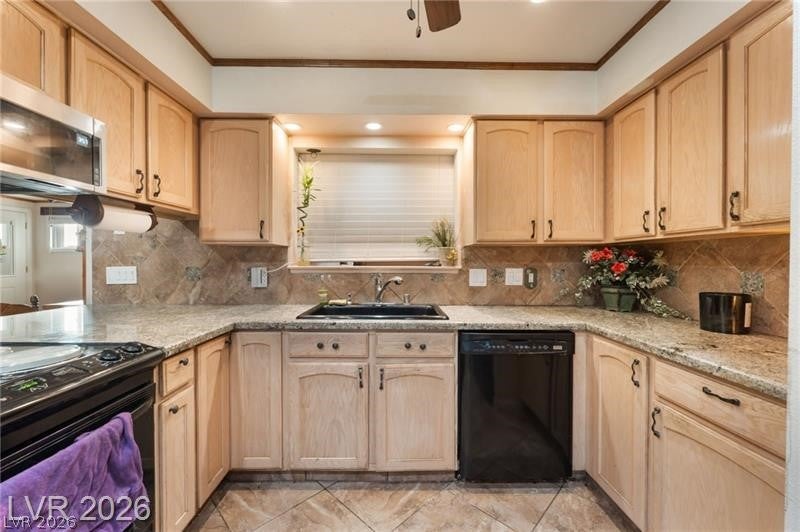 Las Vegas, Nevada, 89130, United States, 3 Bedrooms Bedrooms, ,2 BathroomsBathrooms,Residential,For Sale,2048460