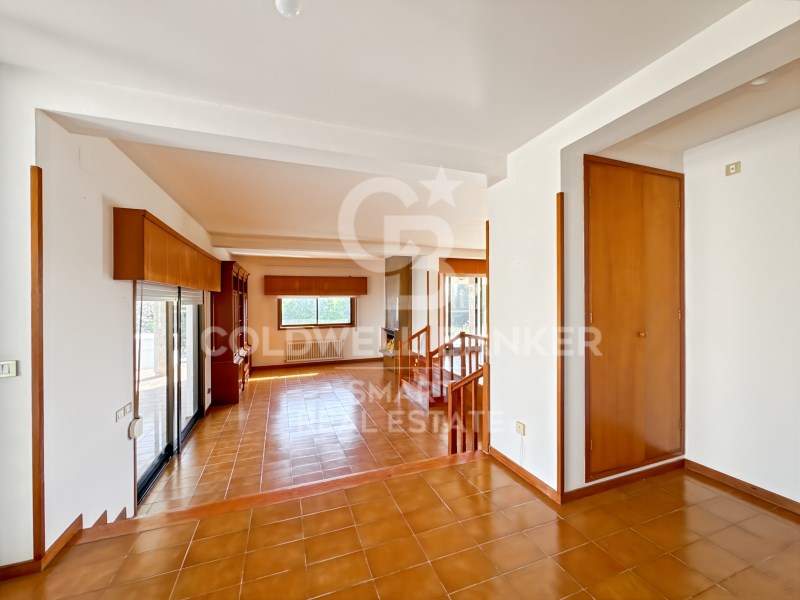 Oleiros, Galicia, 15177, ES, 4 Bedrooms Bedrooms, ,3 BathroomsBathrooms,Residential,For Sale,1787403