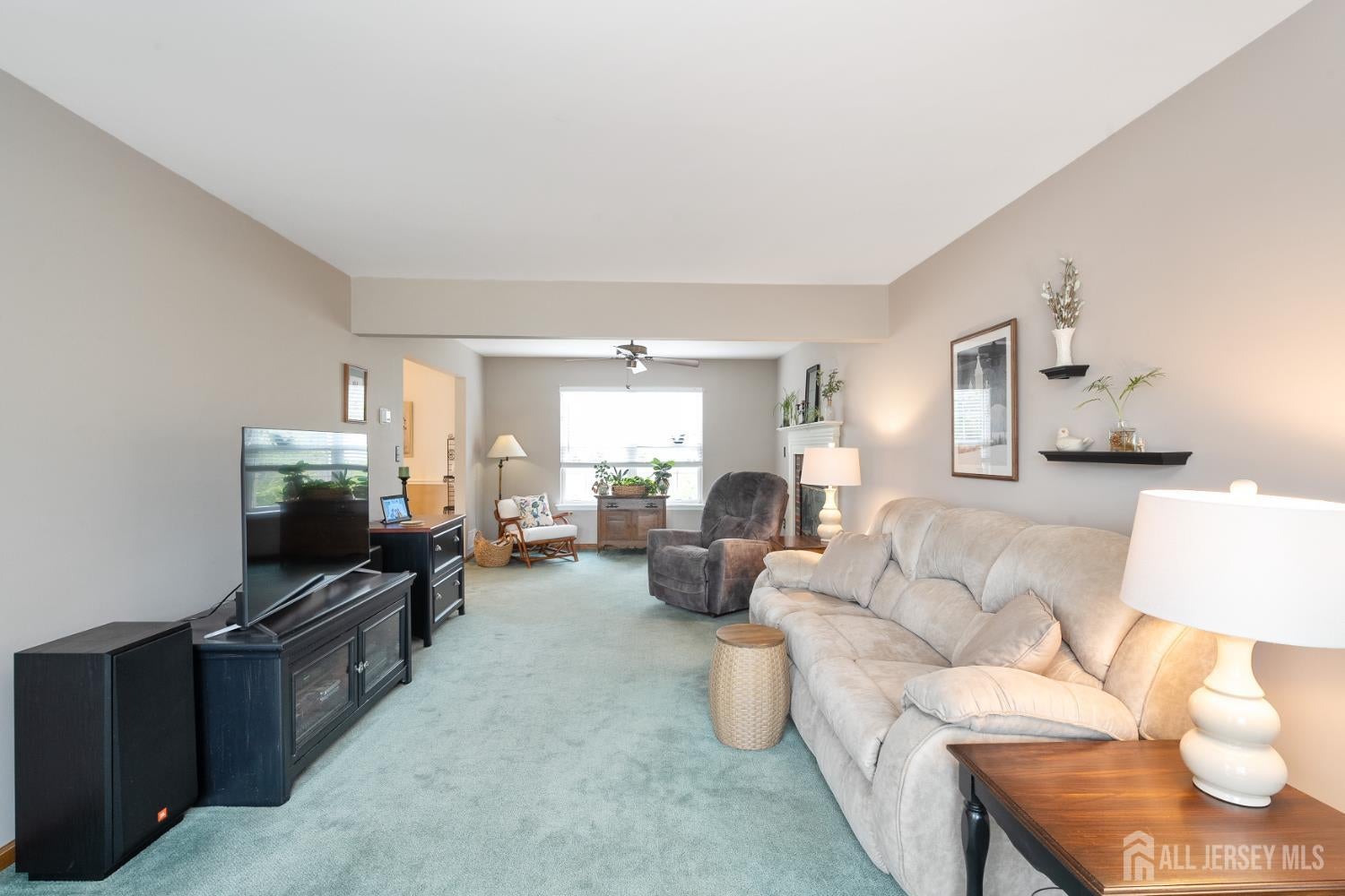 Piscataway, New Jersey, 08854, United States, 4 Bedrooms Bedrooms, ,3 BathroomsBathrooms,Residential,For Sale,1979846