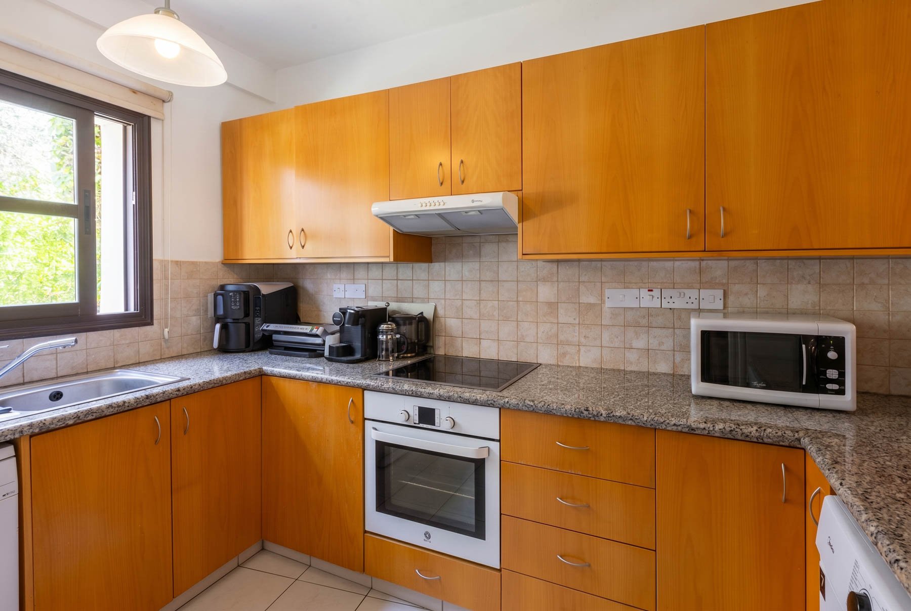  4 Bedroom Townhouse with Private Garden in Germasogeia, Limassol - 物件實景