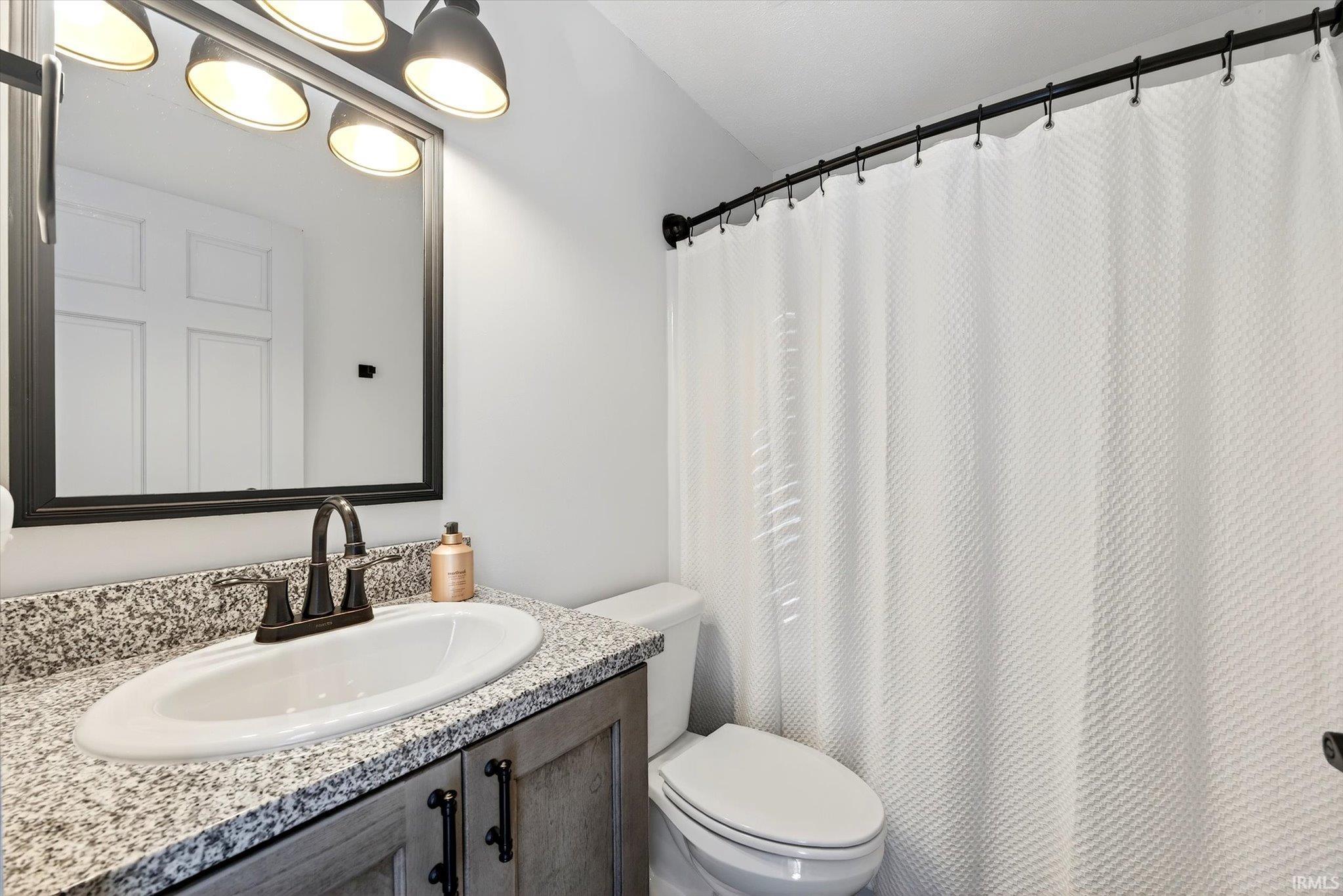 Bloomington, Indiana, 47401, United States, 4 Bedrooms Bedrooms, ,4 BathroomsBathrooms,Residential,For Sale,1988549