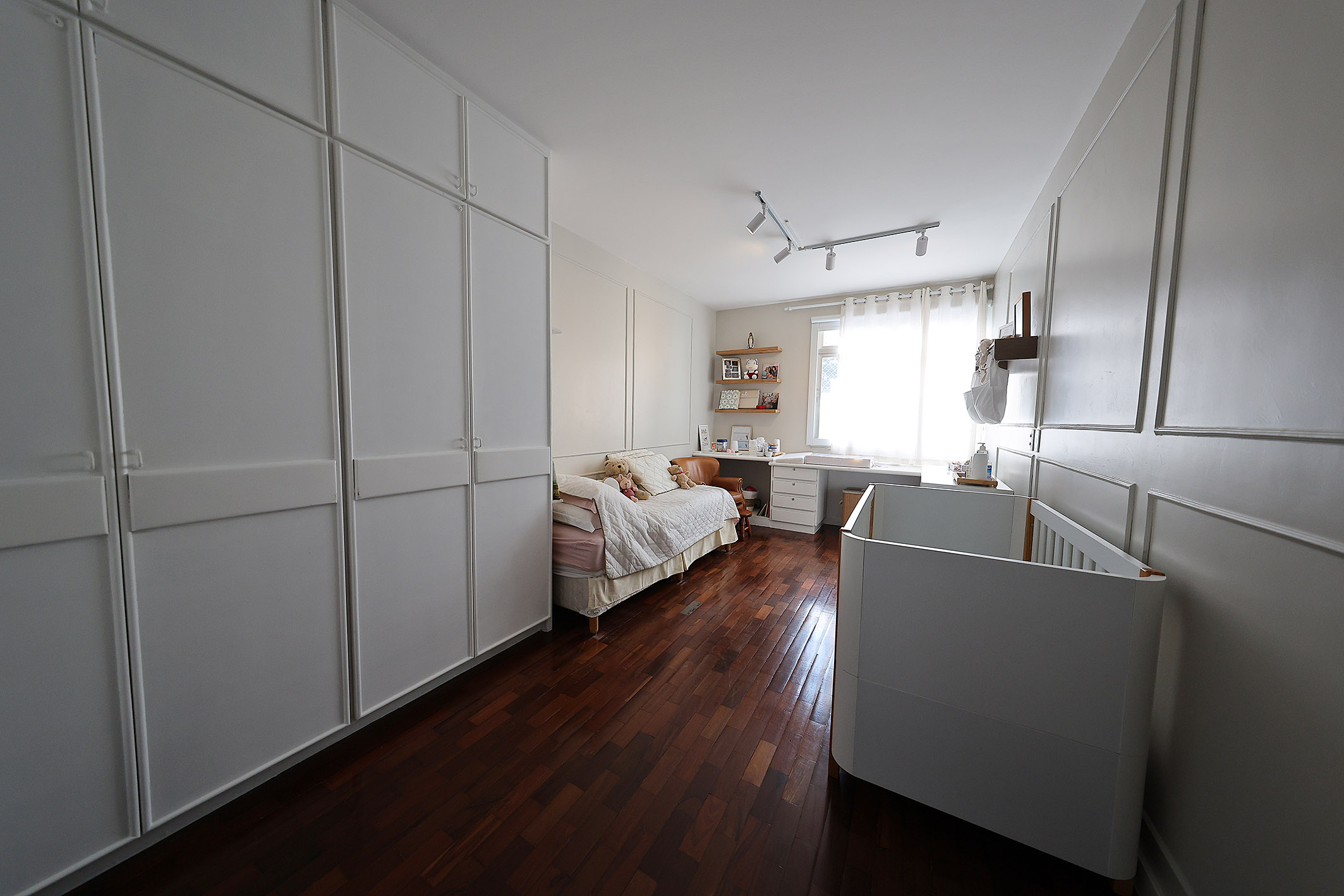  Oceanfront Apartment in a Full-Service Condominium - 物件實景