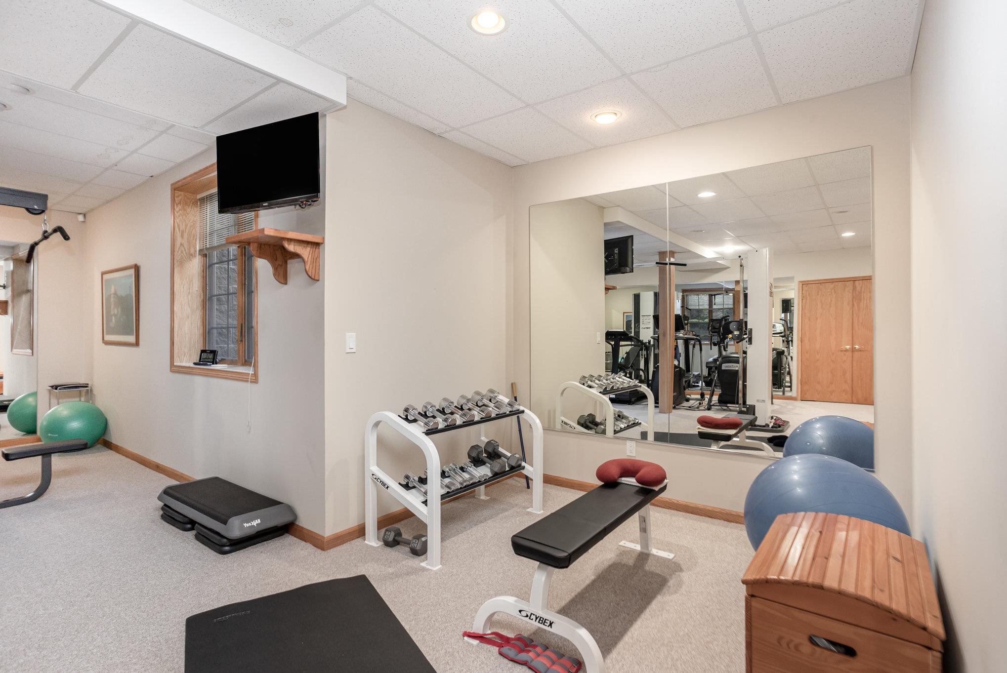 Bay City, Michigan, 48706, United States, 4 Bedrooms Bedrooms, ,5 BathroomsBathrooms,Residential,For Sale,1986135