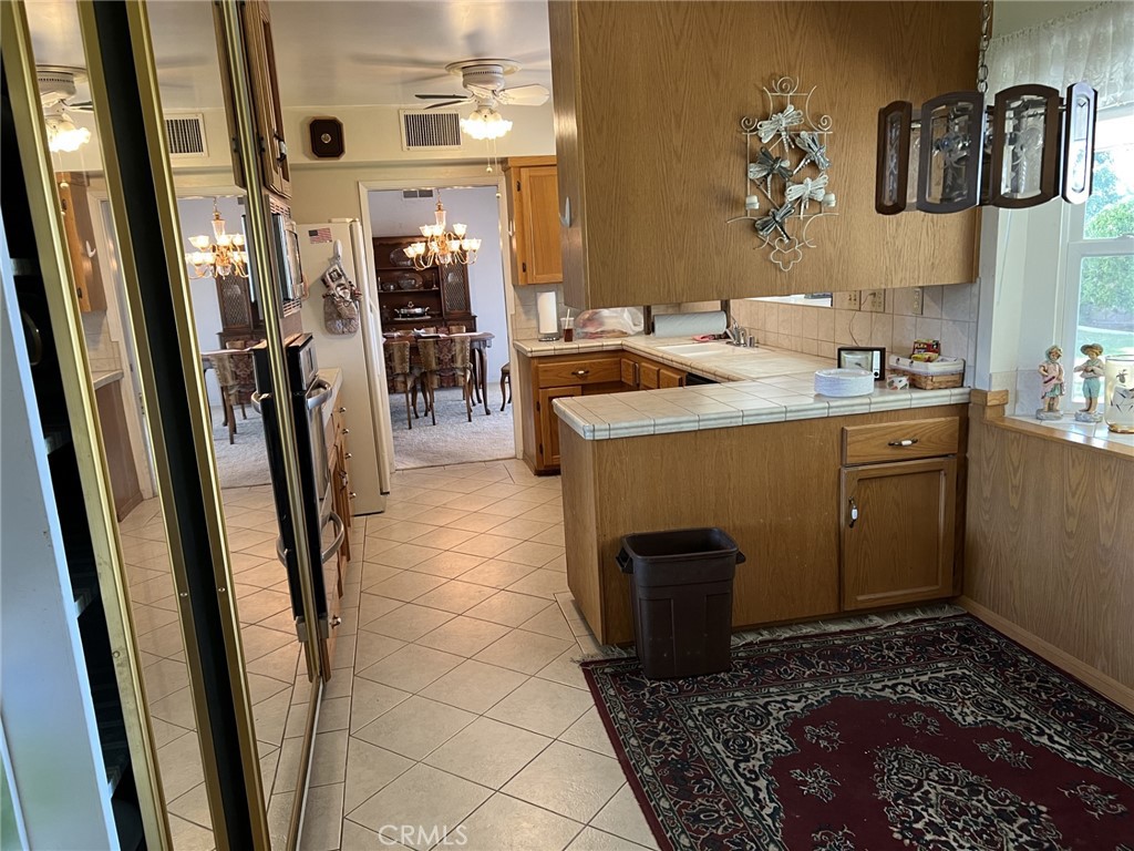 Lancaster, California, 93534, United States, 3 Bedrooms Bedrooms, ,3 BathroomsBathrooms,Residential,For Sale,1990415