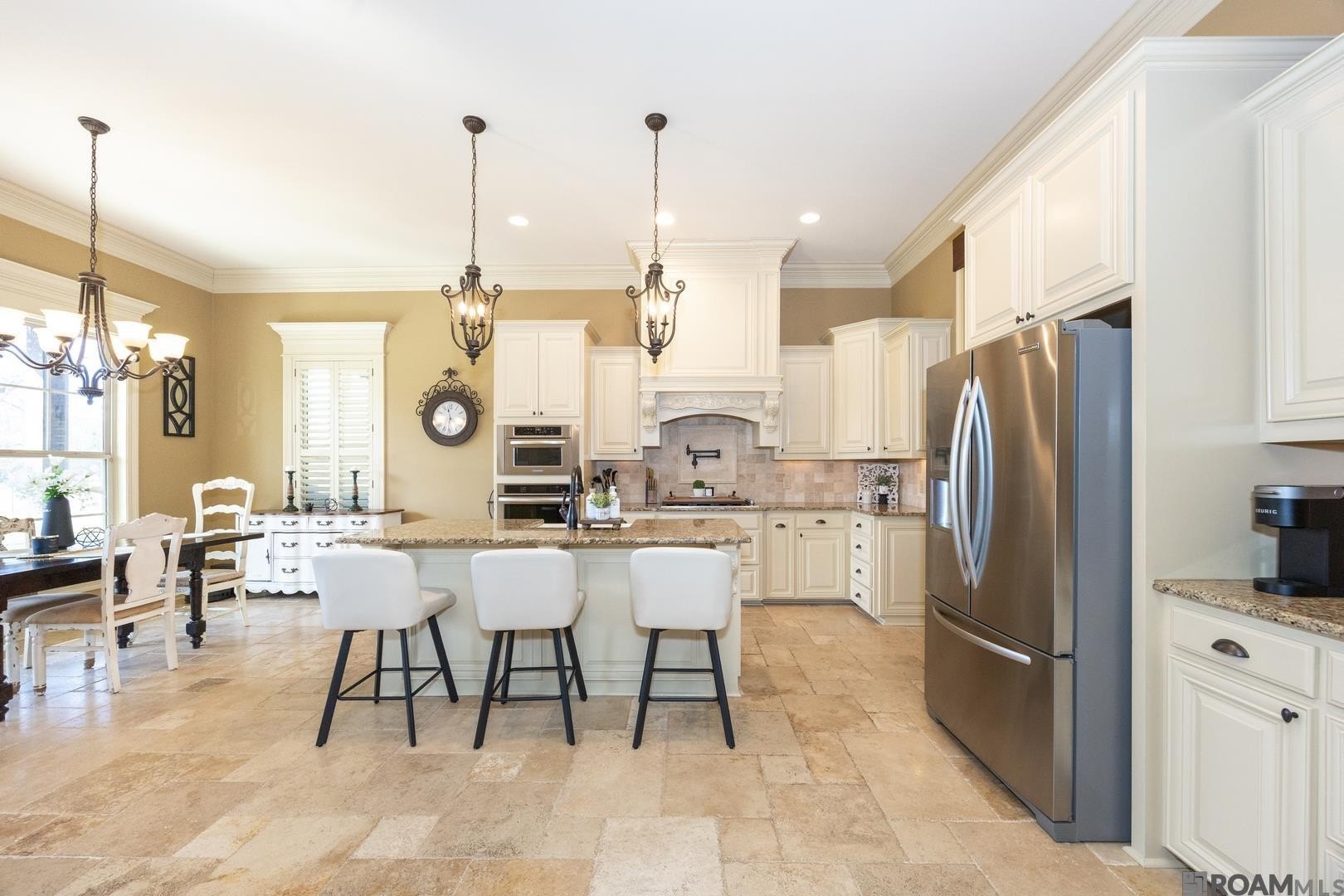 Brusly, Louisiana, 70719, United States, 4 Bedrooms Bedrooms, ,3 BathroomsBathrooms,Residential,For Sale,2012351