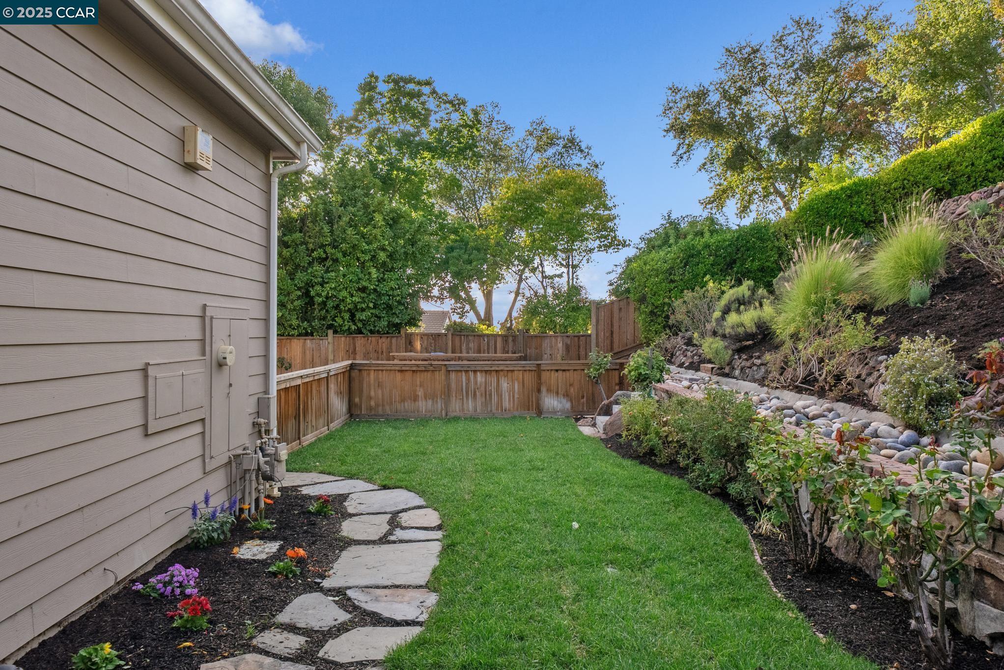 Danville, California, 94506, United States, 5 Bedrooms Bedrooms, ,4 BathroomsBathrooms,Residential,For Sale,1960848