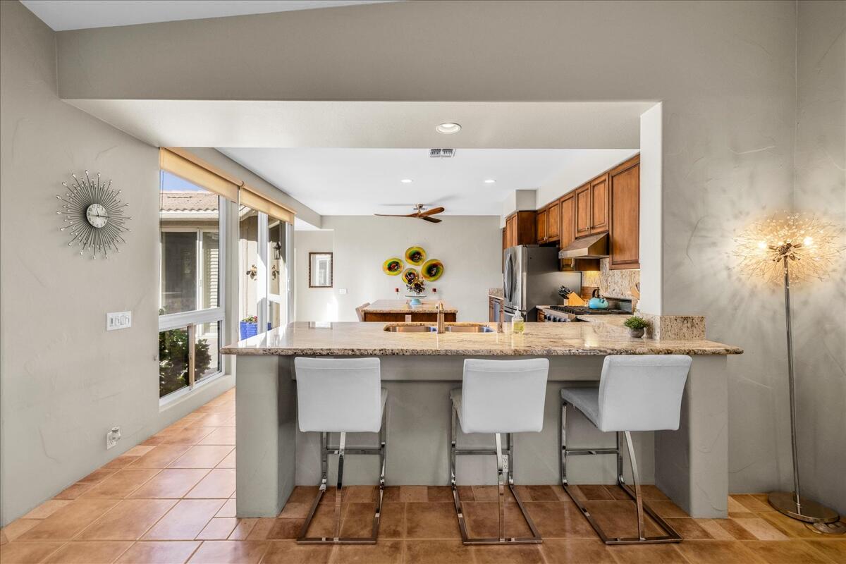 La Quinta, California, 92253, United States, 3 Bedrooms Bedrooms, ,3 BathroomsBathrooms,Residential,For Sale,1990308