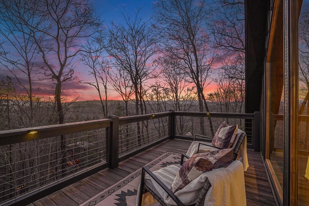 Mineral Bluff, Georgia, 30559, United States, 3 Bedrooms Bedrooms, ,3 BathroomsBathrooms,Residential,For Sale,2006593