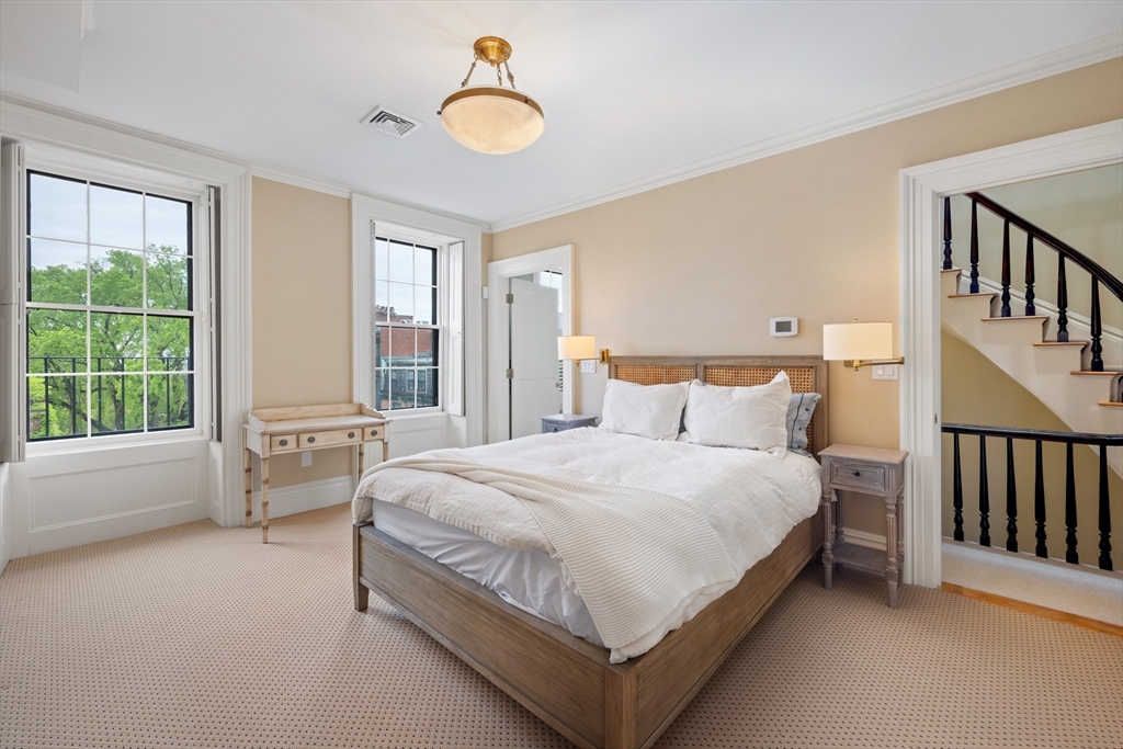 Boston, Massachusetts, 02108, United States, 5 Bedrooms Bedrooms, ,6 BathroomsBathrooms,Residential,For Sale,1950869