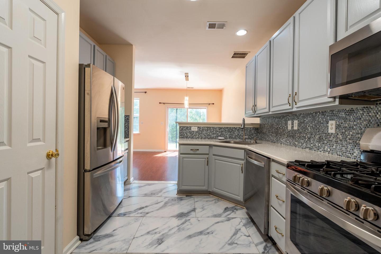 Pennington, New Jersey, 08534, United States, 3 Bedrooms Bedrooms, ,3 BathroomsBathrooms,Residential,For Sale,1939731