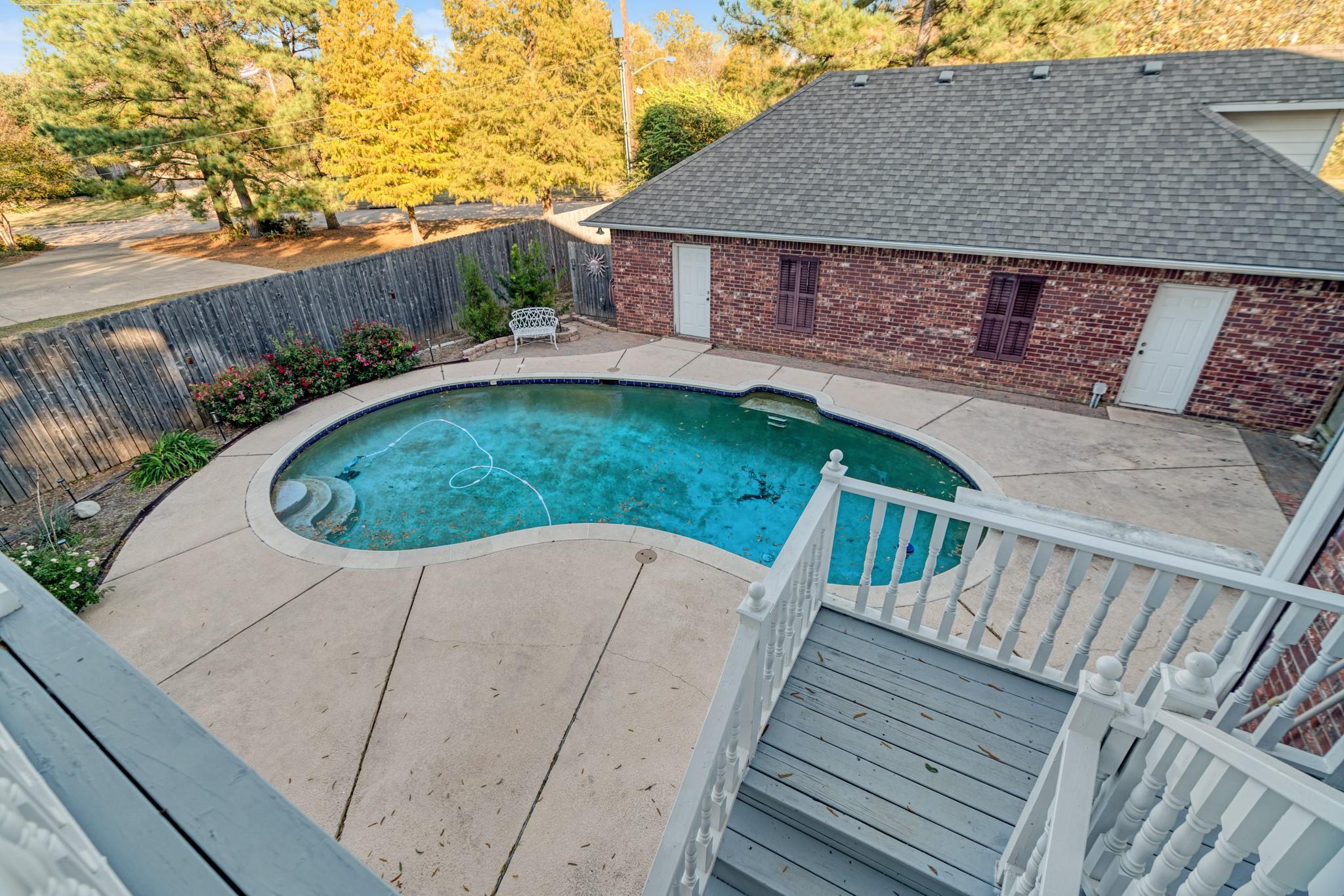 Paris, Texas, 75462, United States, 5 Bedrooms Bedrooms, ,5 BathroomsBathrooms,Residential,For Sale,1990827