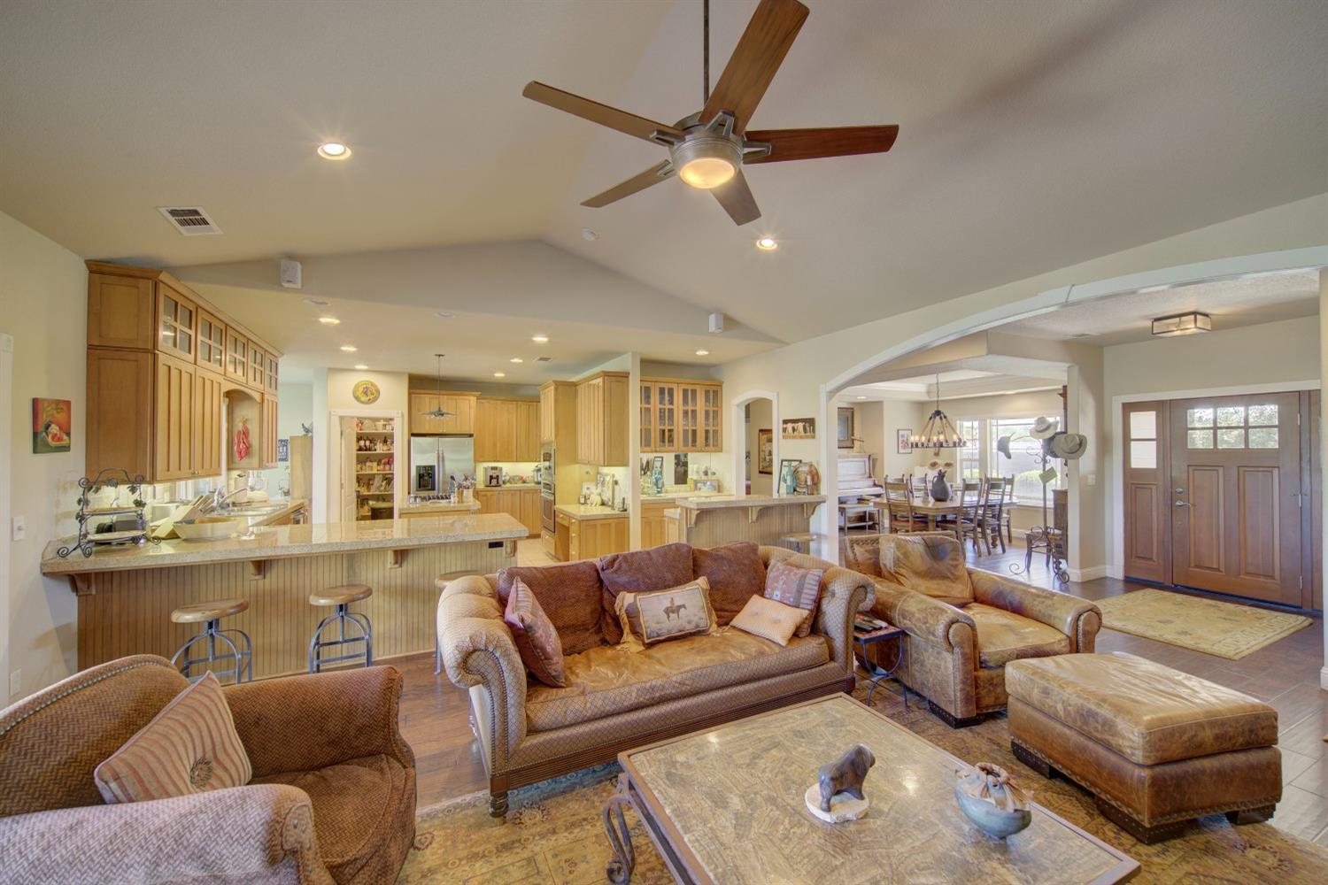 Auburn, California, 95603, United States, 3 Bedrooms Bedrooms, ,3 BathroomsBathrooms,Residential,For Sale,1976259