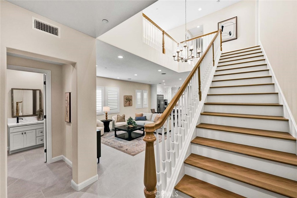 Lake Forest, California, 92630, United States, 4 Bedrooms Bedrooms, ,5 BathroomsBathrooms,Residential,For Sale,1988147