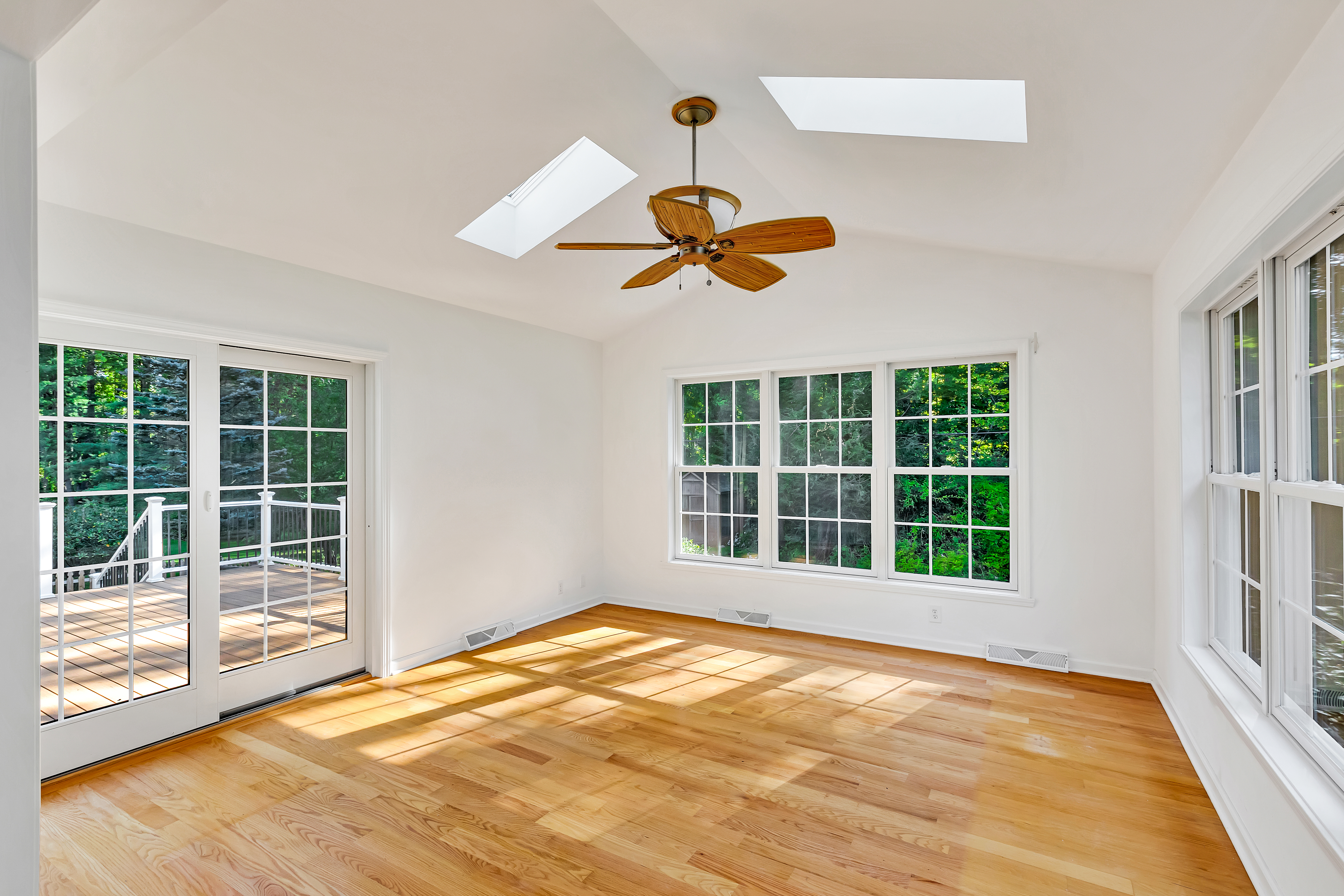  34 Darnley Greene, Bethlehem, NY, 12054 - 物件實景