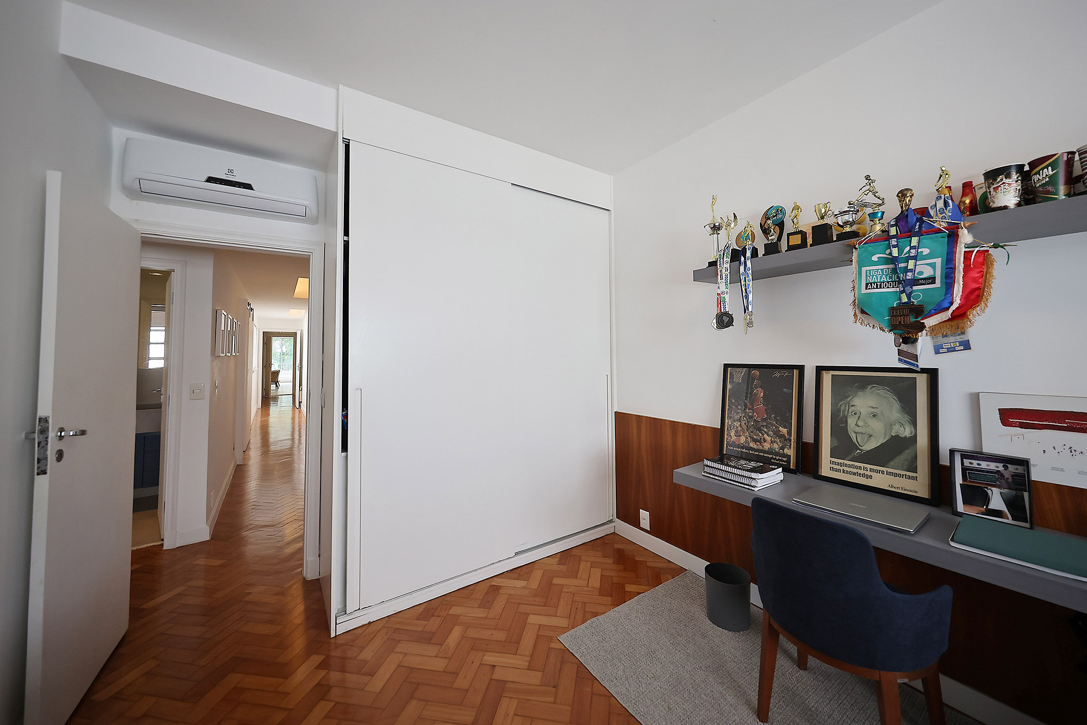  Classic four-bedroom apartment steps from Arpoador - 物件實景
