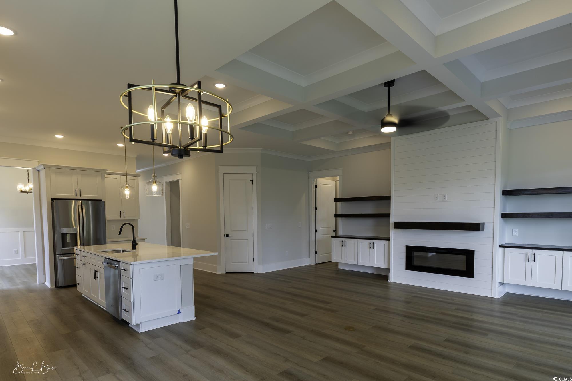 Myrtle Beach, South Carolina, 29579, United States, 4 Bedrooms Bedrooms, ,5 BathroomsBathrooms,Residential,For Sale,1943512