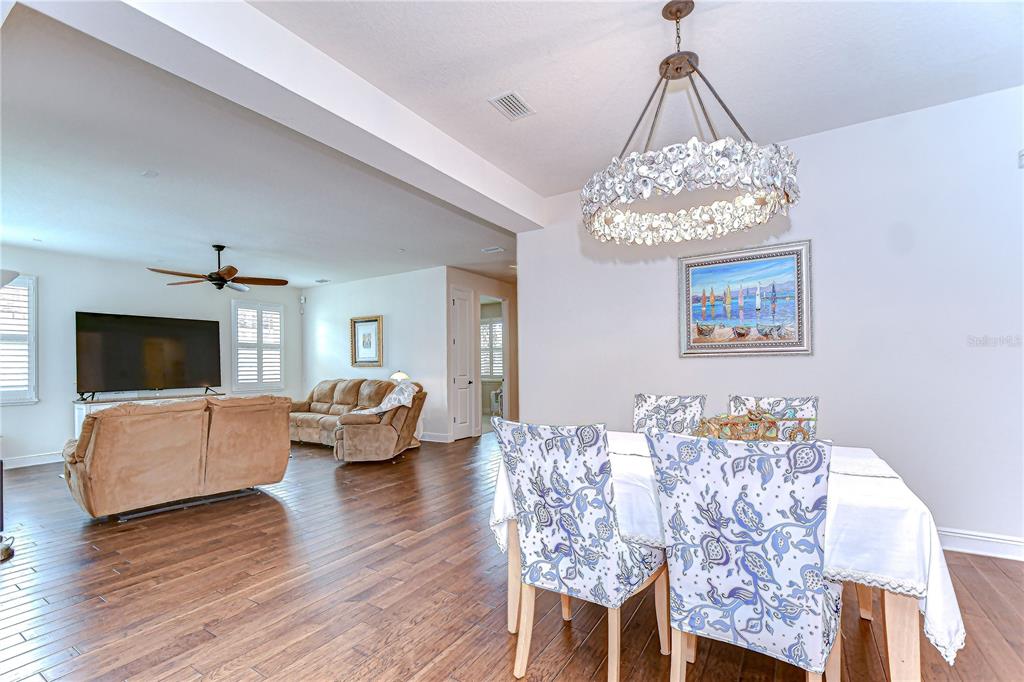 Tampa, Florida, 33625, United States, 3 Bedrooms Bedrooms, ,2 BathroomsBathrooms,Residential,For Sale,1993141