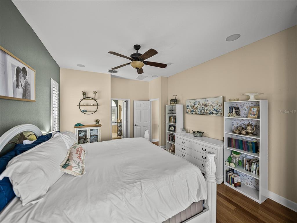 Lakeland, Florida, 33812, United States, 4 Bedrooms Bedrooms, ,3 BathroomsBathrooms,Residential,For Sale,1898596