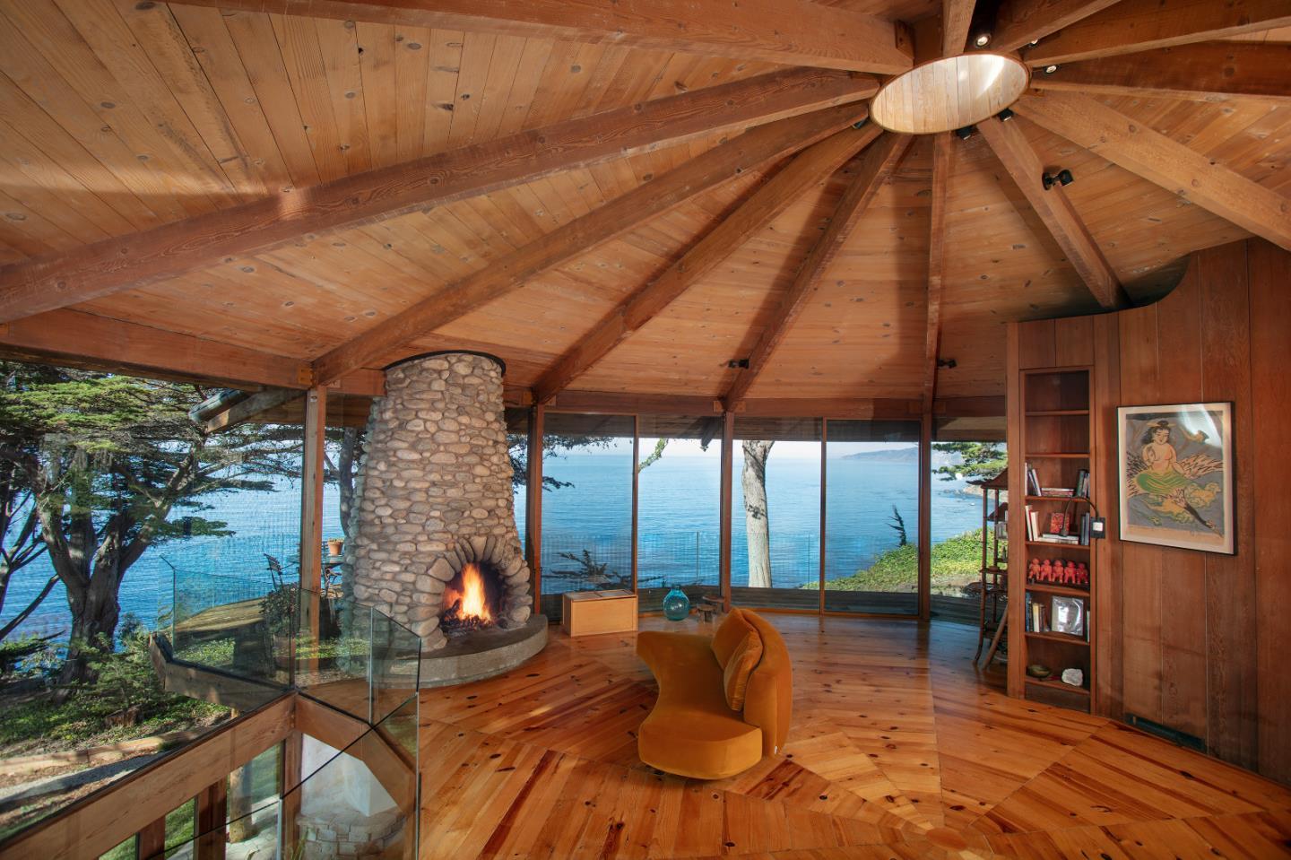 Big Sur, California, 93920, United States, 4 Bedrooms Bedrooms, ,4 BathroomsBathrooms,Residential,For Sale,1956909