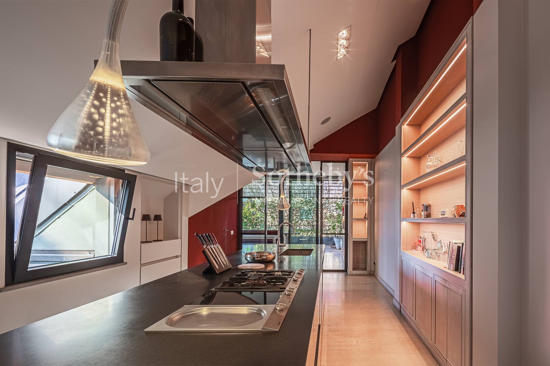  Charming penthouse in Magenta district - 物件實景