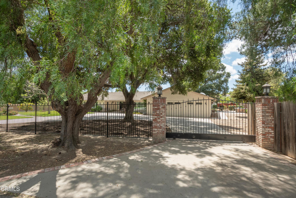 Somis, California, 93066, United States, 7 Bedrooms Bedrooms, ,1 BathroomBathrooms,Residential,For Sale,2049241
