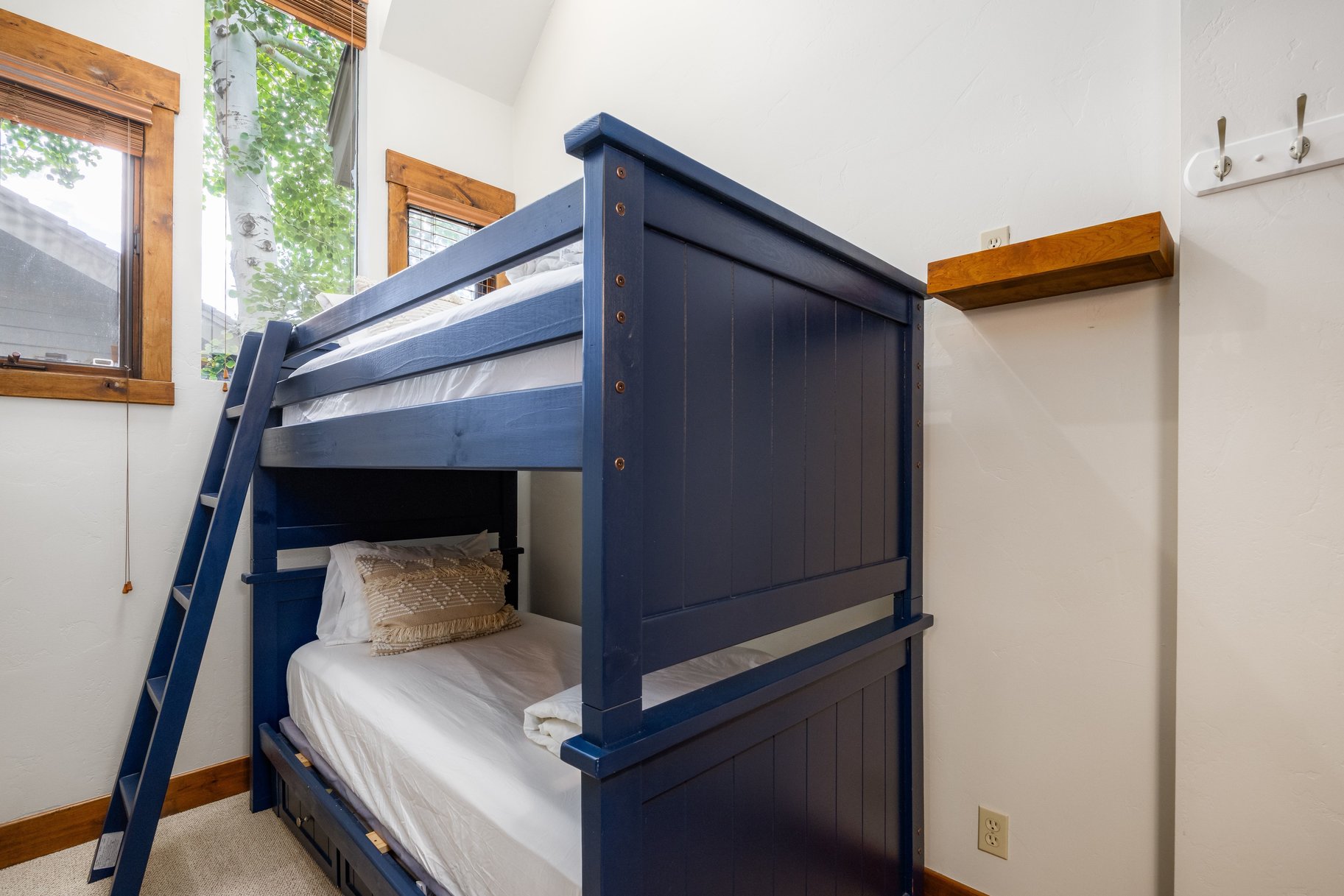  Adorable 4 bedroom Townhome-Steps from the new Canyons Village Skyway Lift - 物件實景
