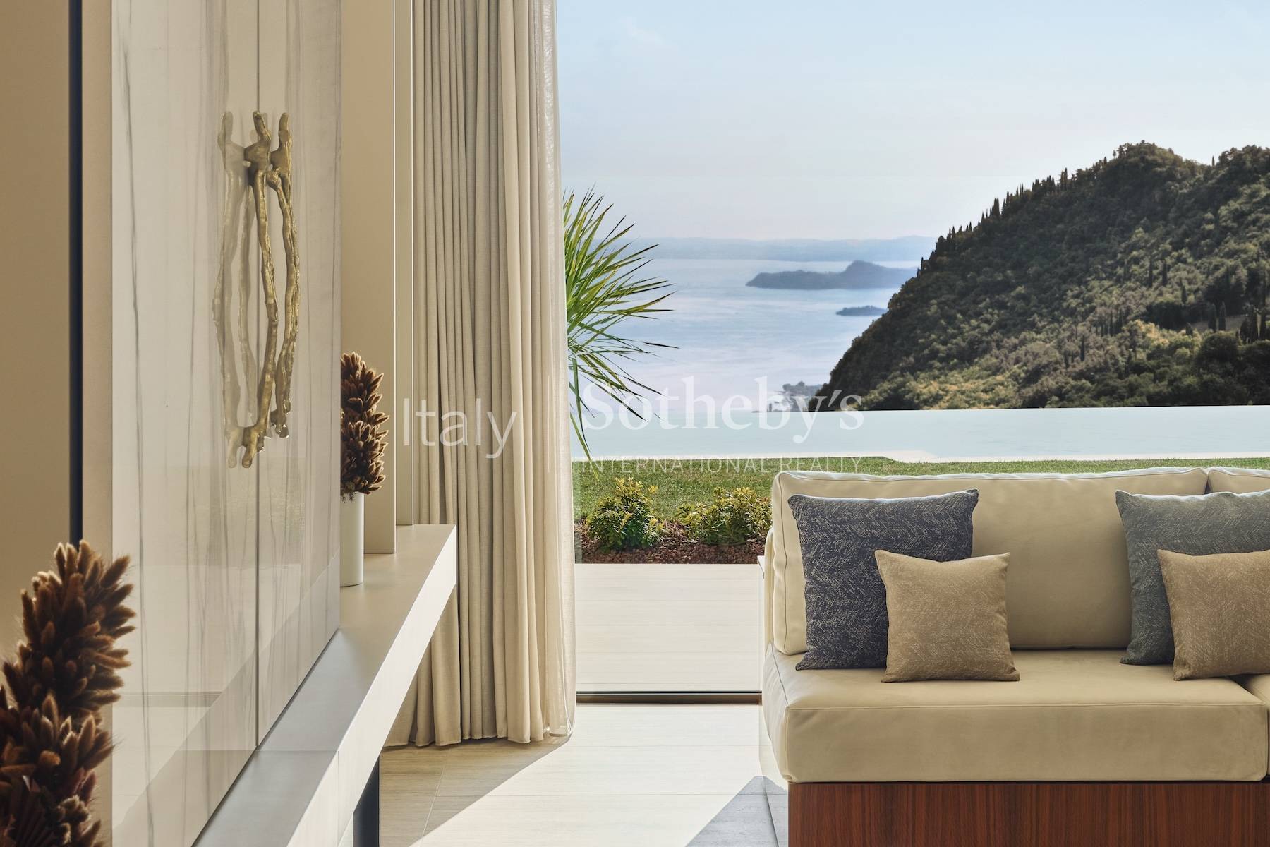  Lake view penthouse with SPA and infinity pool - 物件實景