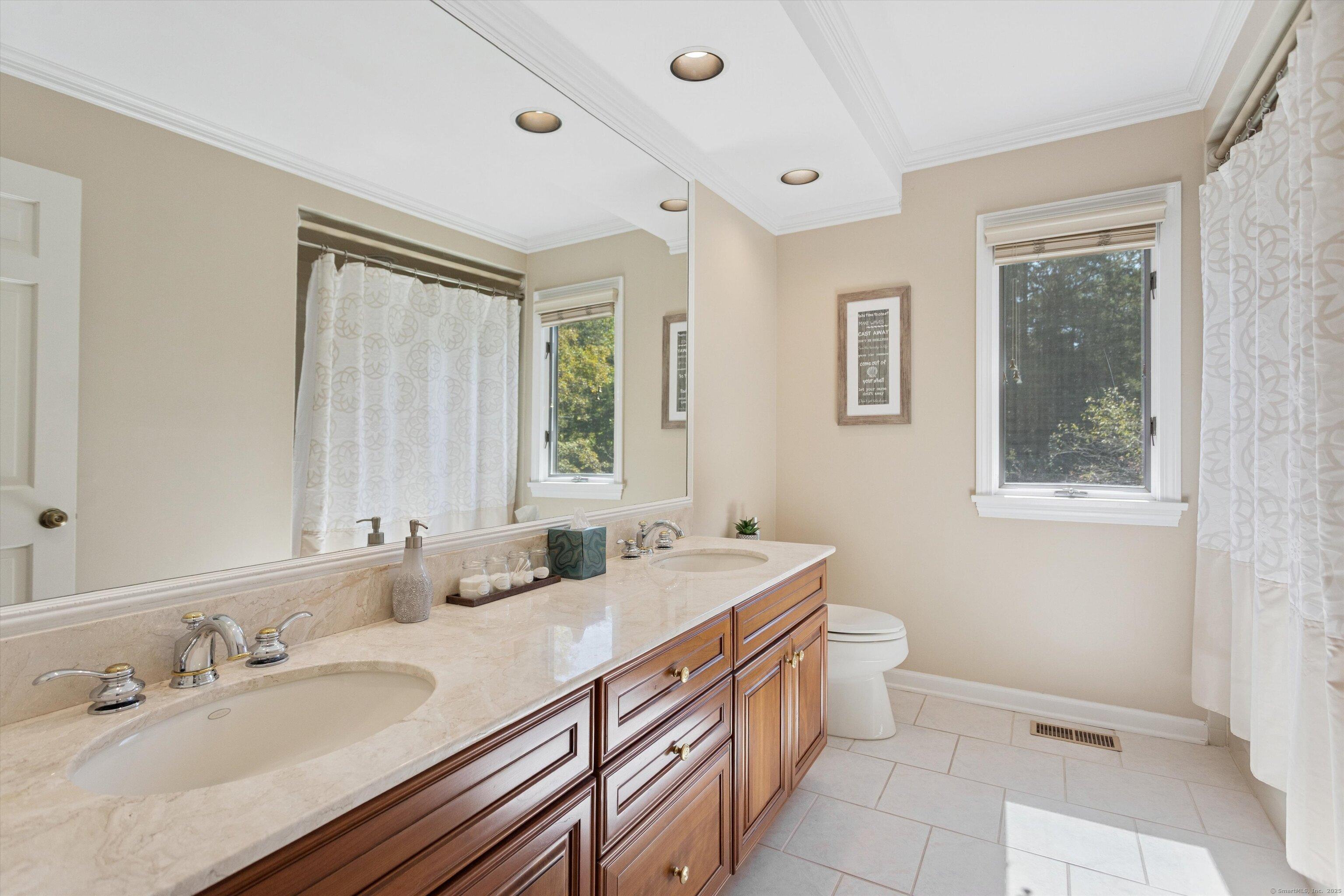 Stamford, Connecticut, 06903, United States, 5 Bedrooms Bedrooms, ,5 BathroomsBathrooms,Residential,For Sale,1976507