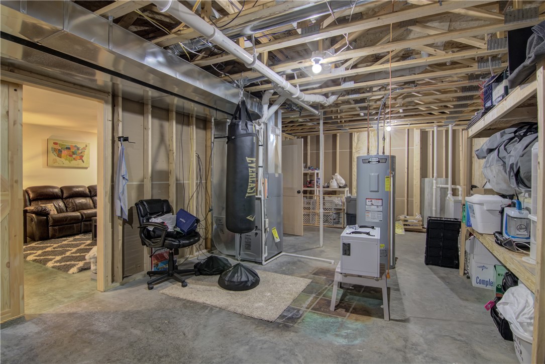 Cadott, Wisconsin, 54727, United States, 4 Bedrooms Bedrooms, ,2 BathroomsBathrooms,Residential,For Sale,1961468